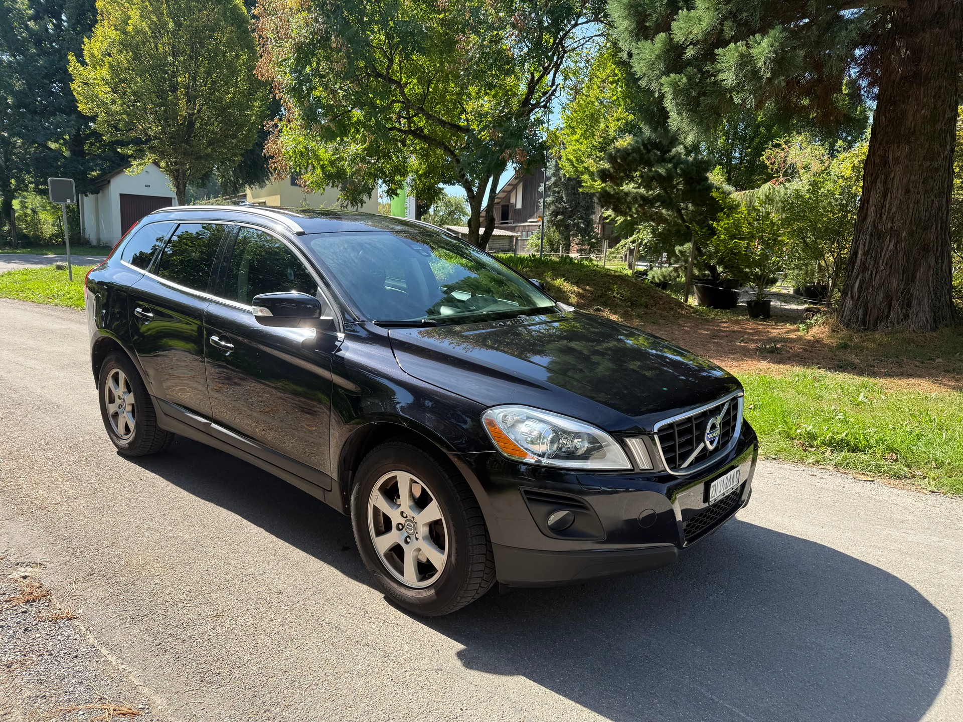 VOLVO XC60 D5 AWD Summum Geartronic-image-6