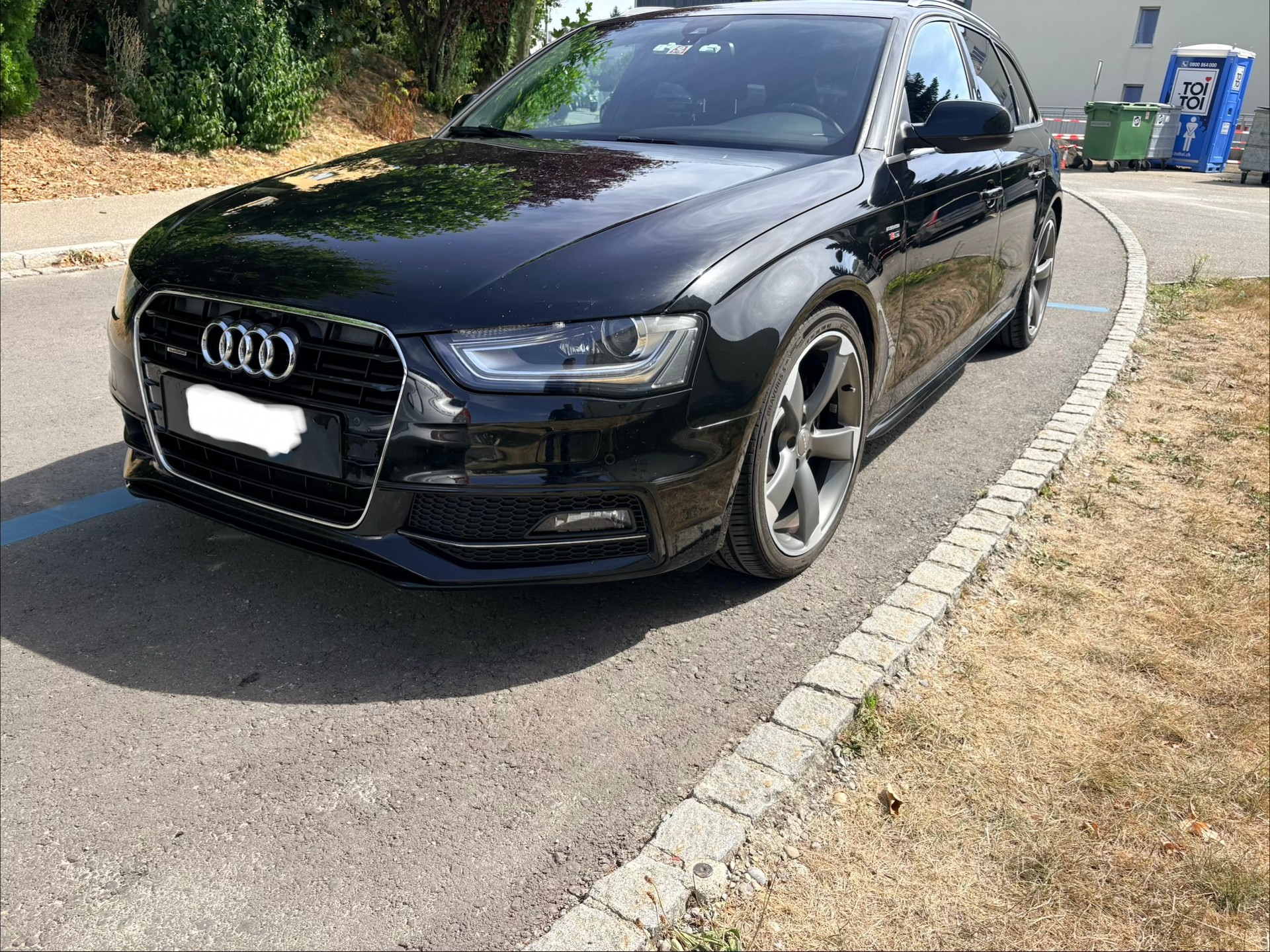 AUDI 2.0 TDI 190 quattro S-Tronic-image-1