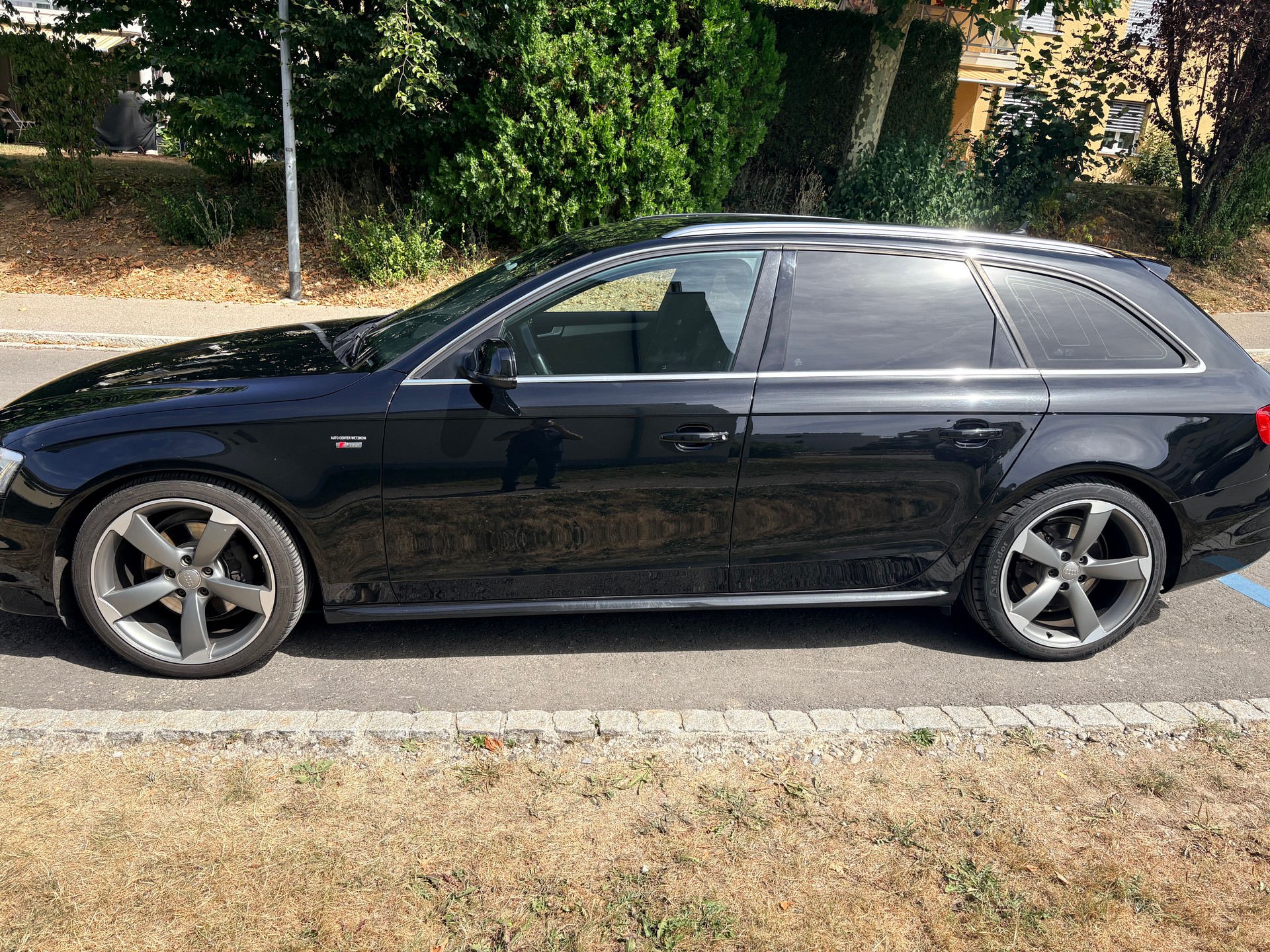 AUDI 2.0 TDI 190 quattro S-Tronic-image-2