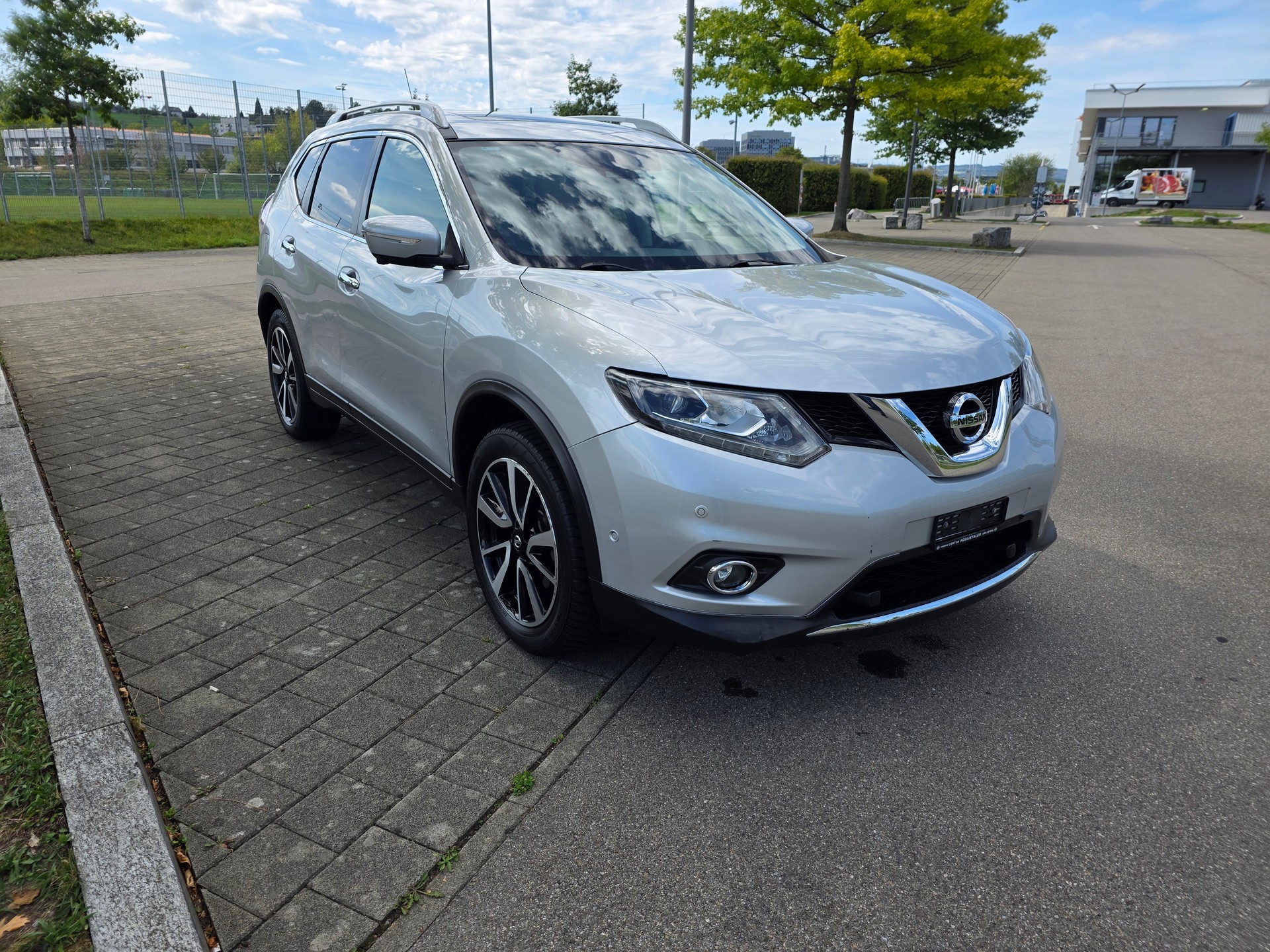 NISSAN X-Trail 1.6 dCi tekna Xtronic CVT