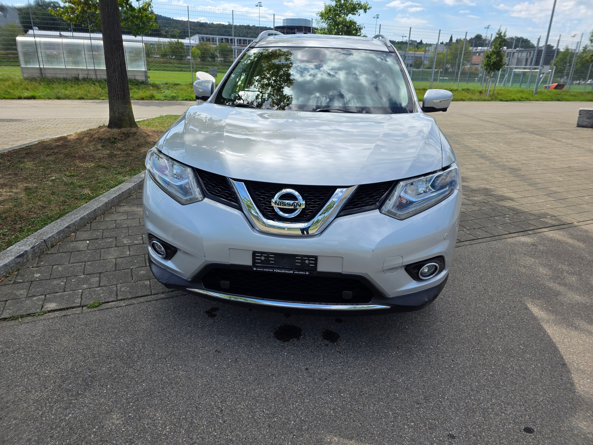 NISSAN X-Trail 1.6 dCi tekna Xtronic CVT-showroom-element-1