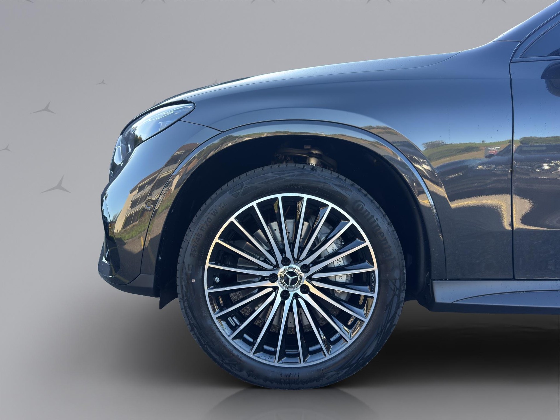 MERCEDES-BENZ GLC-Klasse X254 GLC 400 e EQ Star AMG Line 4matic-image-19