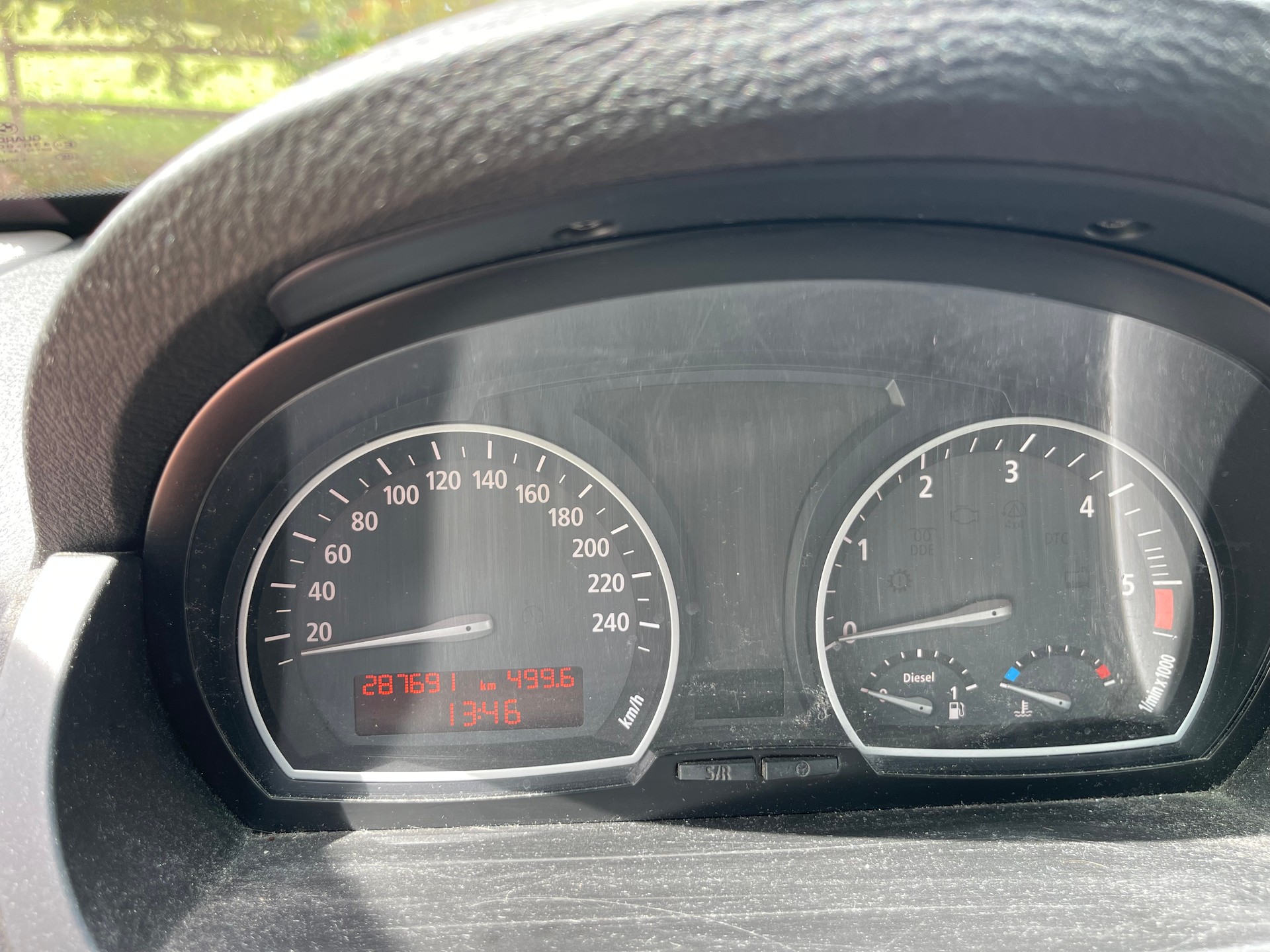 BMW xDrive 20d-image-4