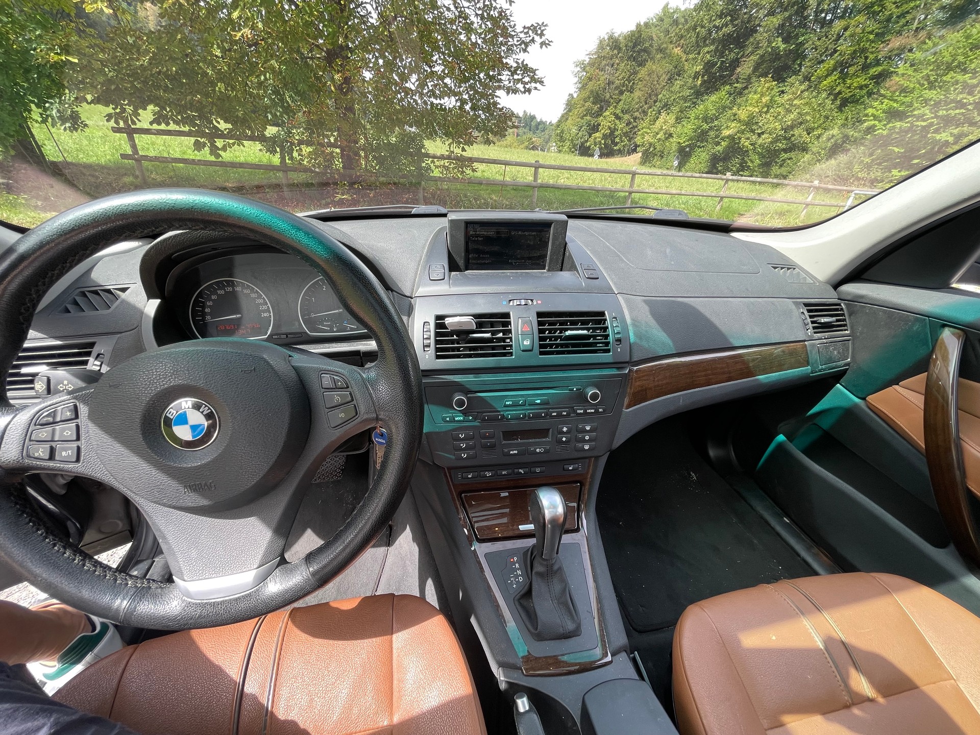 BMW xDrive 20d-image-5