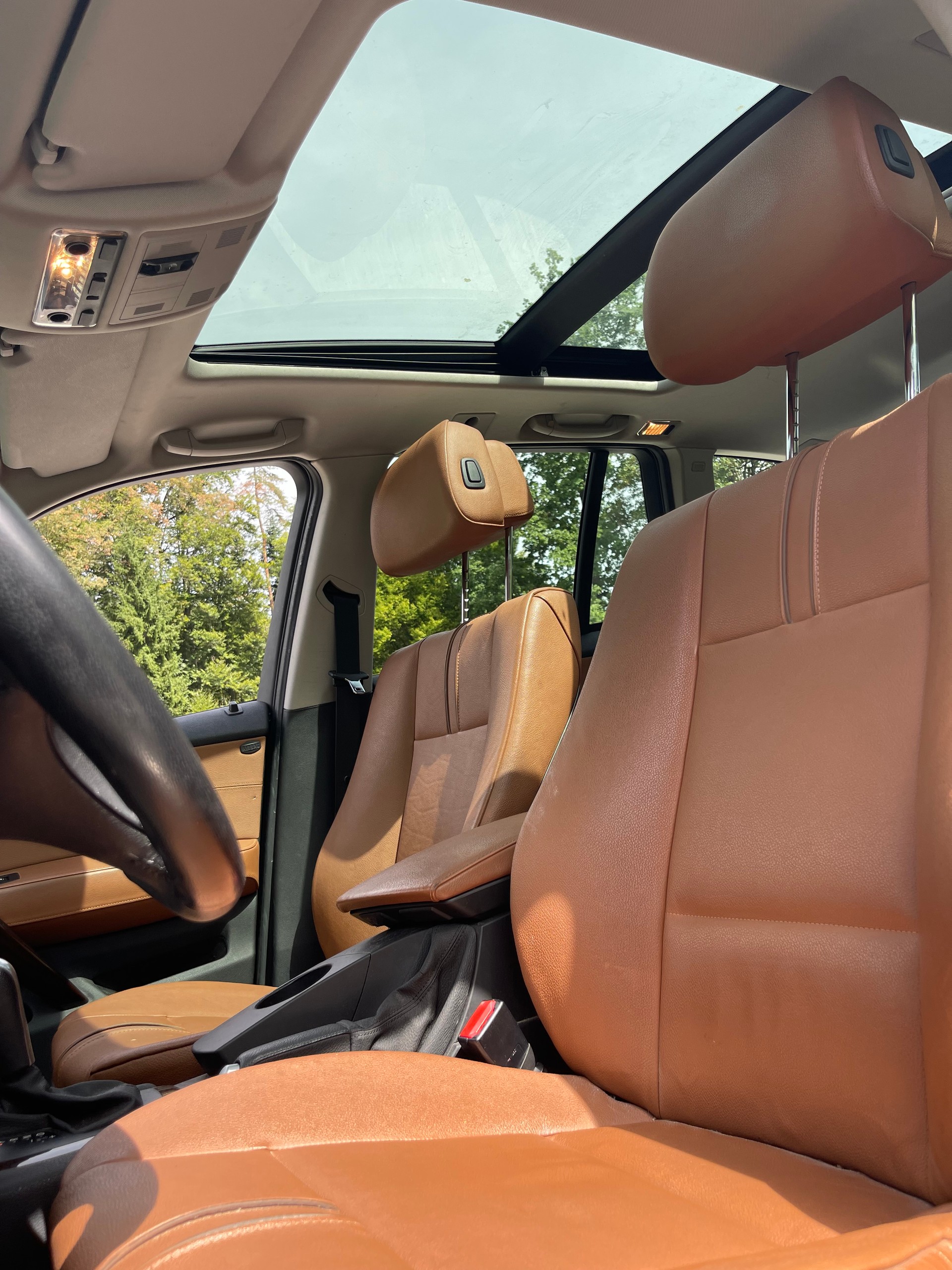 BMW xDrive 20d-image-3