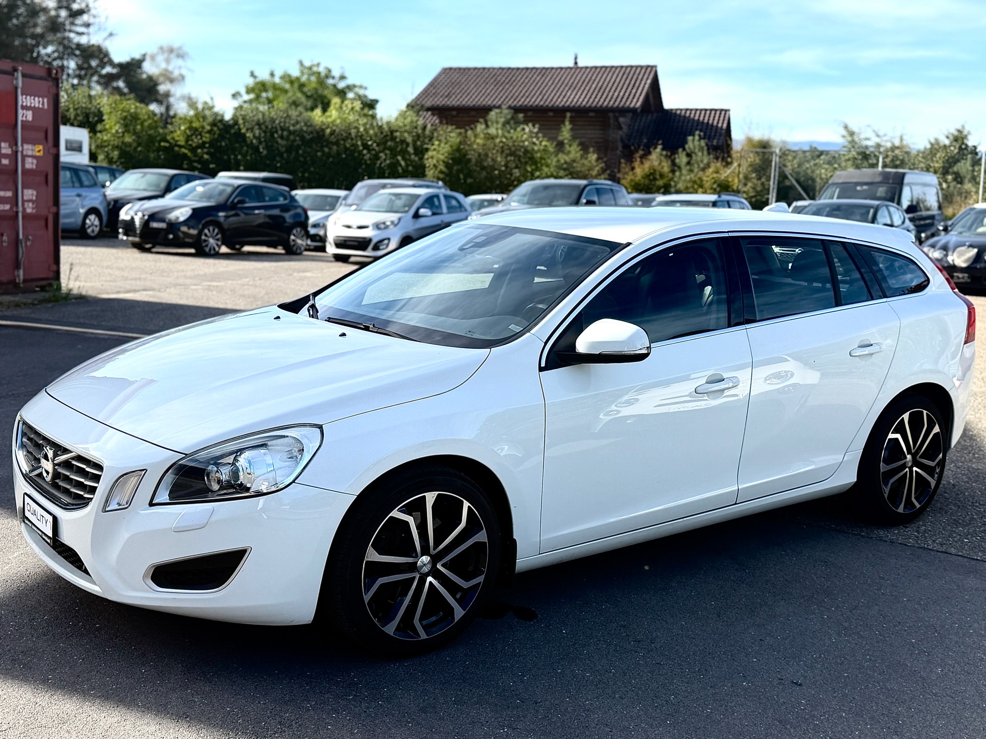 VOLVO V60 T5 Summum-image-5
