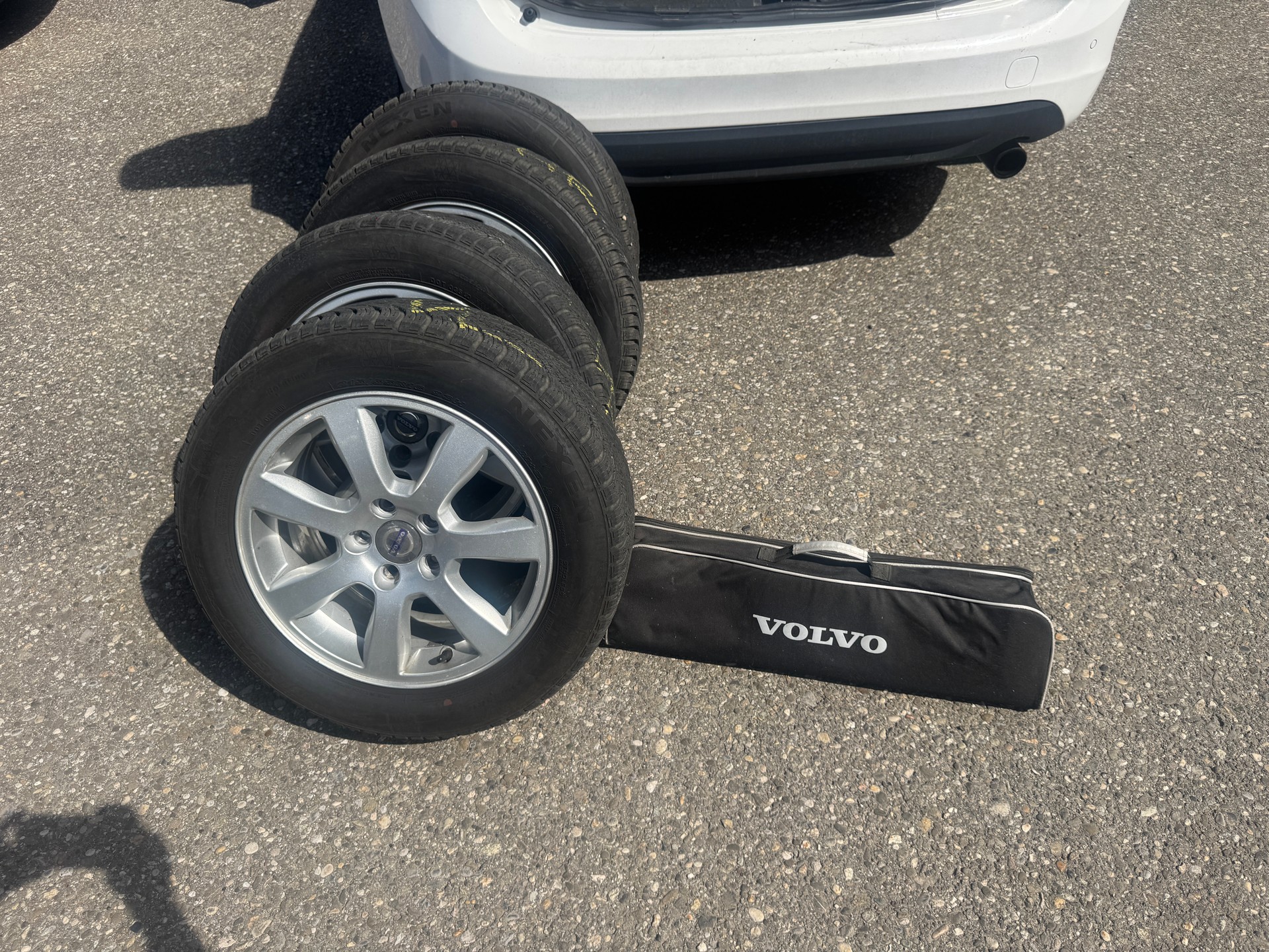 VOLVO V60 T5 Summum-image-9