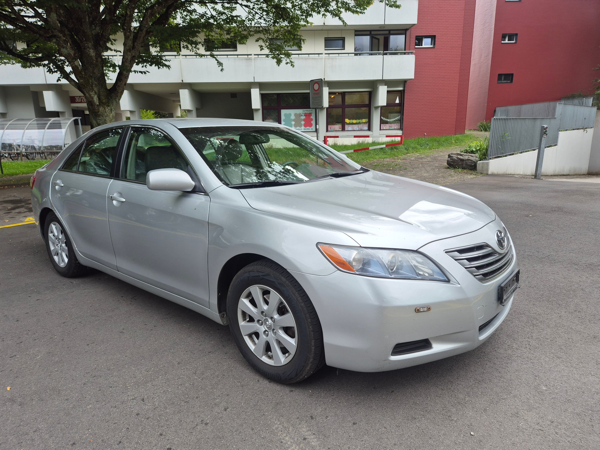 TOYOTA CAMRY-image-1