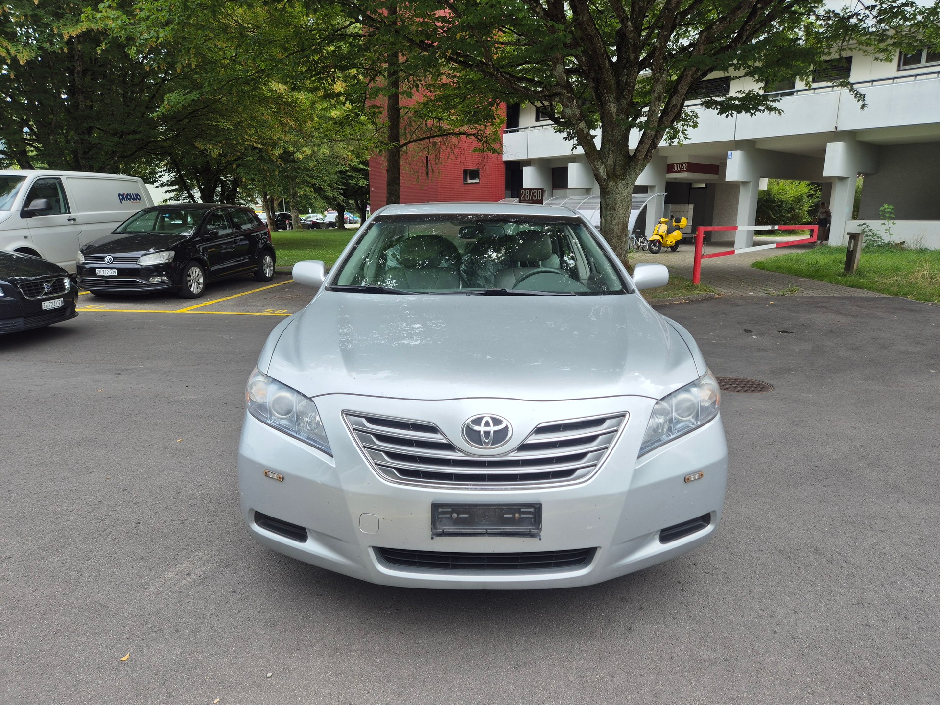 TOYOTA CAMRY-image-0