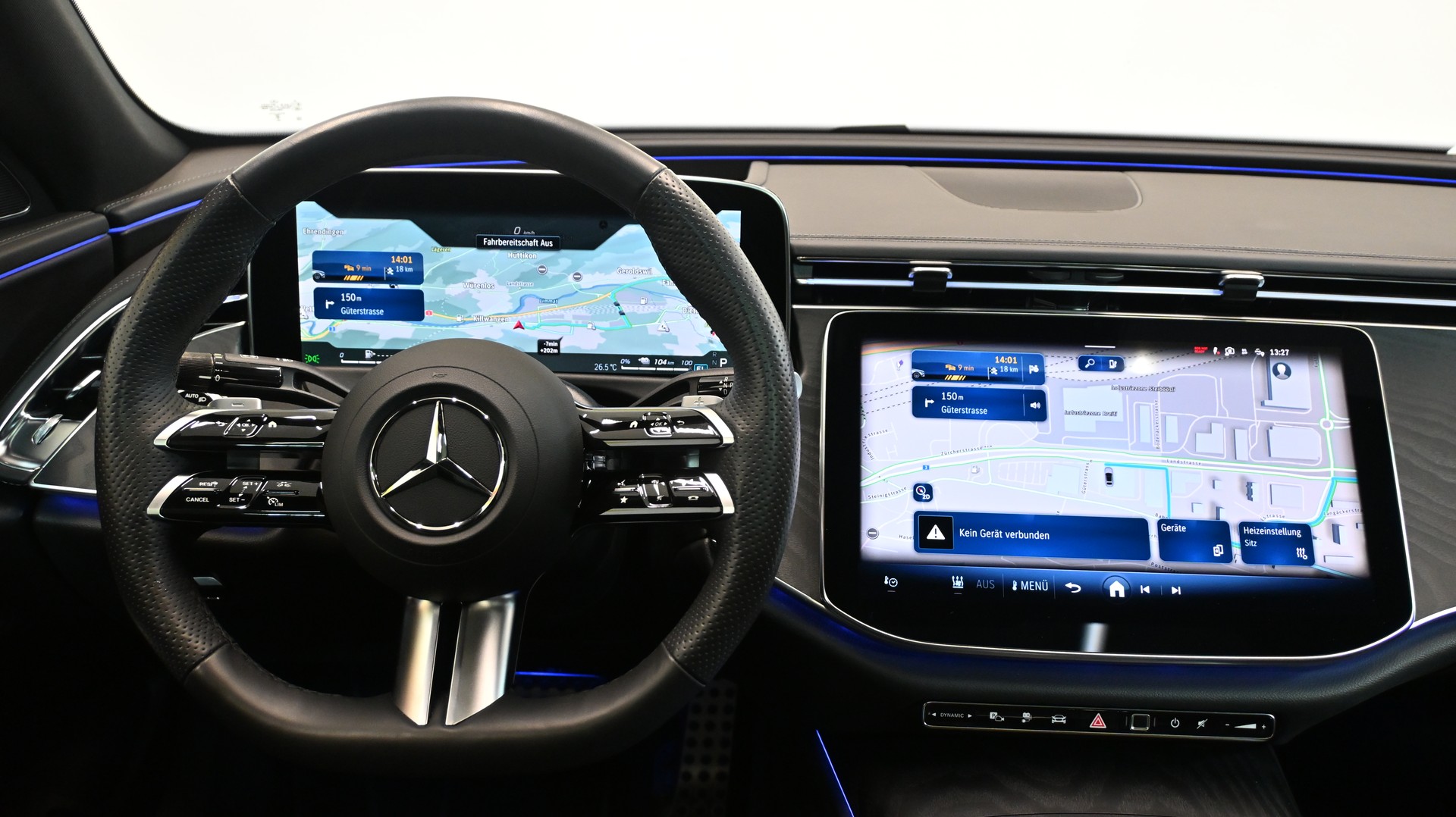 MERCEDES-BENZ E 300 de 4Matic EQ Hybrid 9G-Tronic AMG LINE-image-4