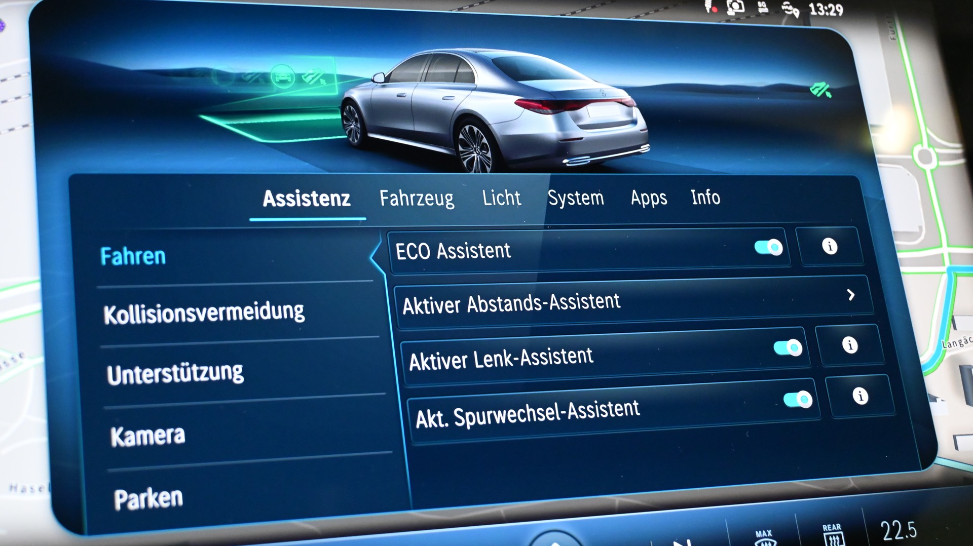 MERCEDES-BENZ E 300 de 4Matic EQ Hybrid 9G-Tronic AMG LINE-image-9