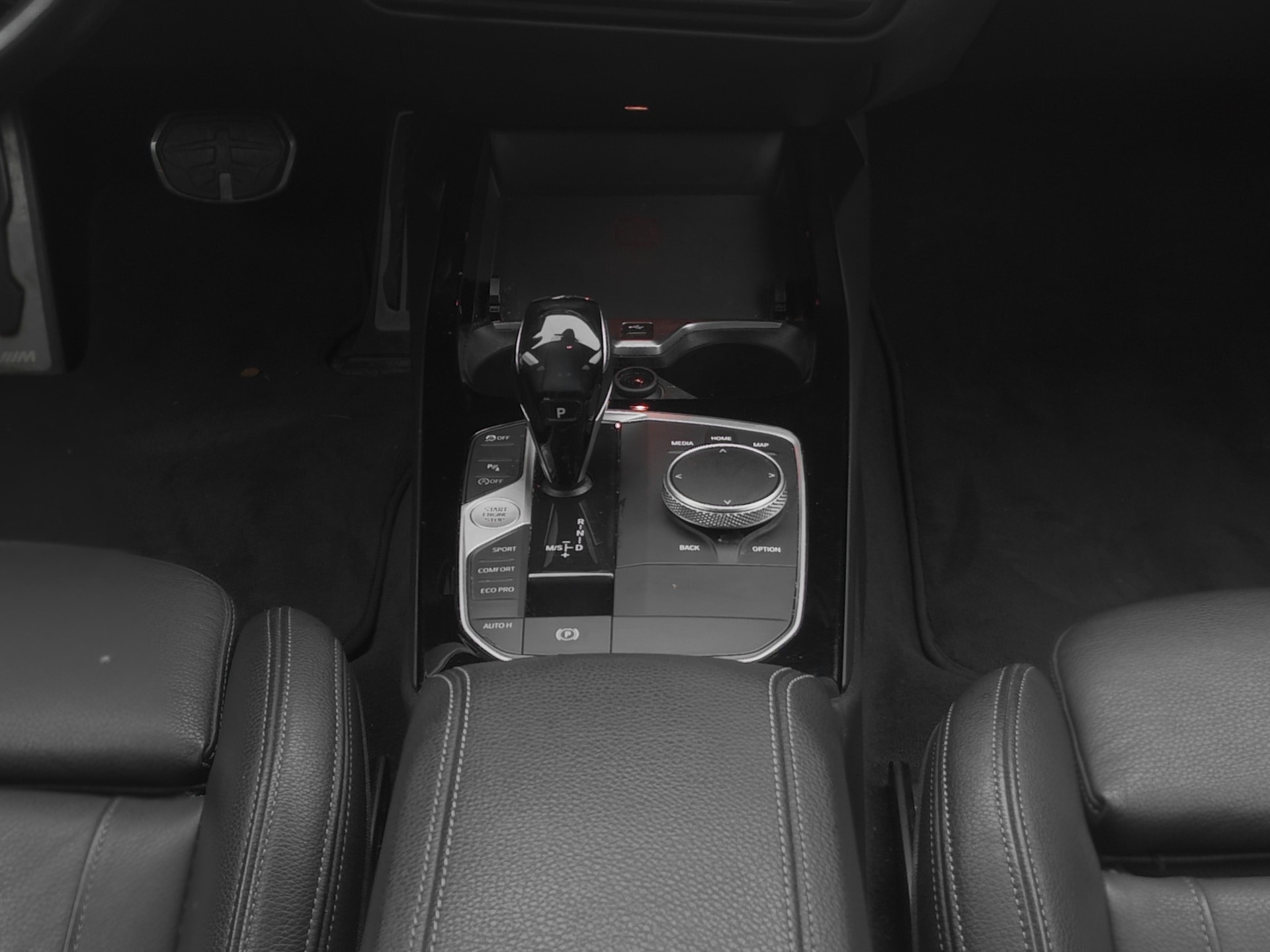 BMW BMW M235i Gran Coupé xDrive Steptronic-image-9