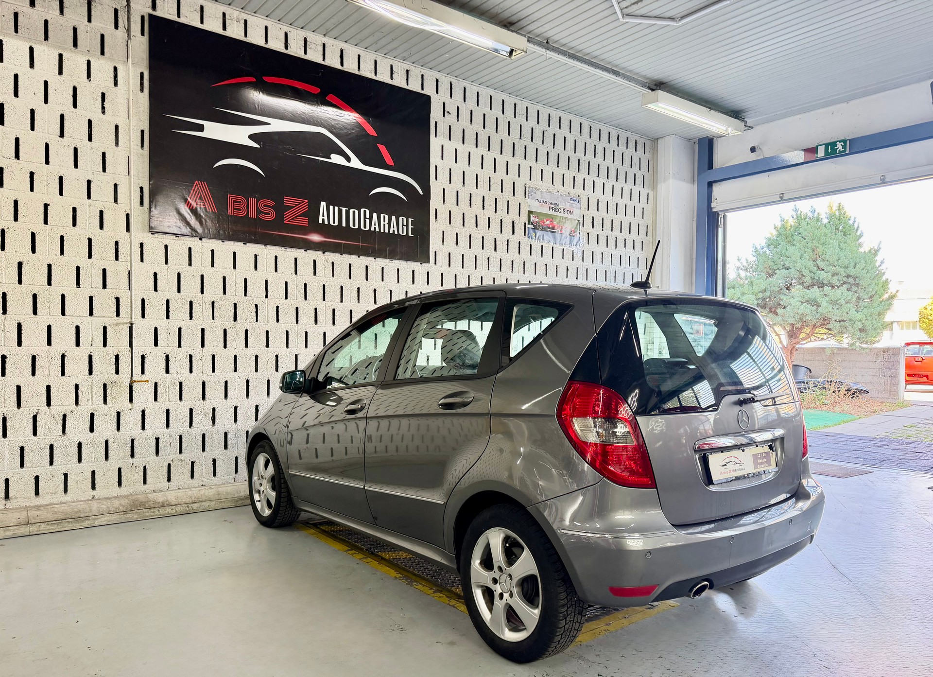 MERCEDES-BENZ A 180 (170) Classic Autotronic-image-10