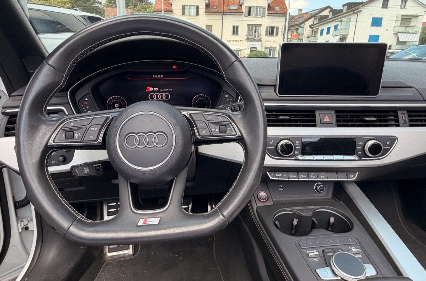 AUDI S5-image-4