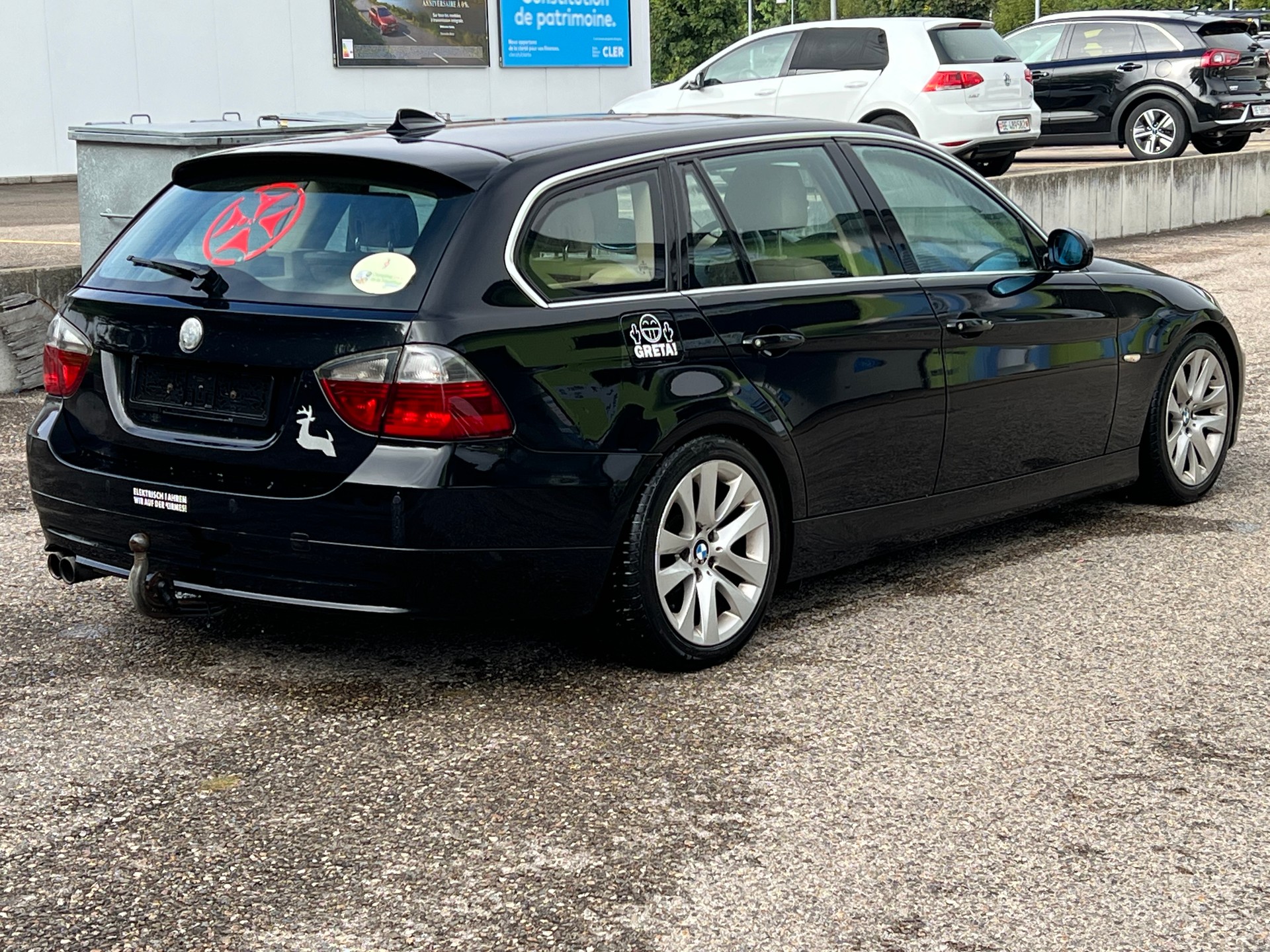 BMW 325d Touring-image-3