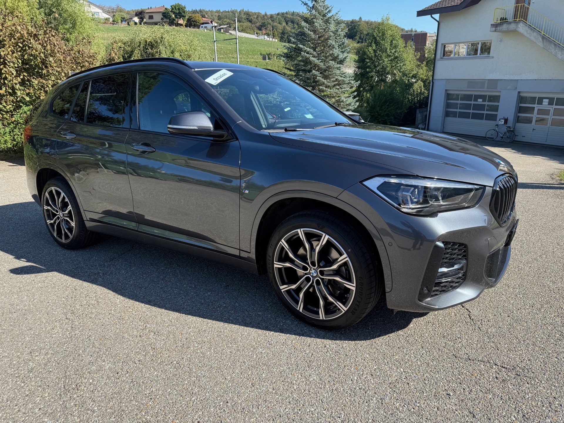 BMW X1 xDrive 20i M Sport Steptronic-image-0