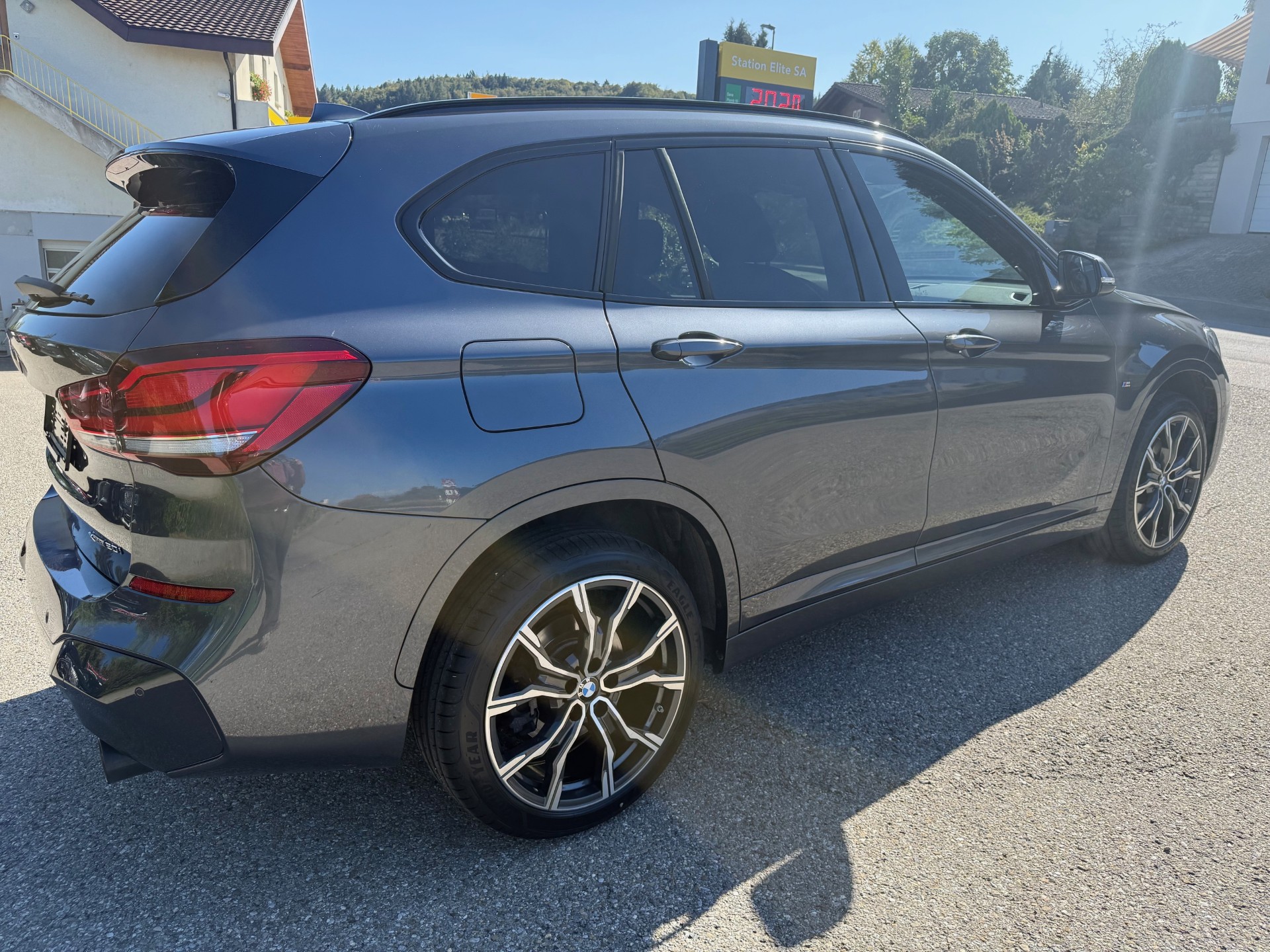 BMW X1 xDrive 20i M Sport Steptronic-image-1