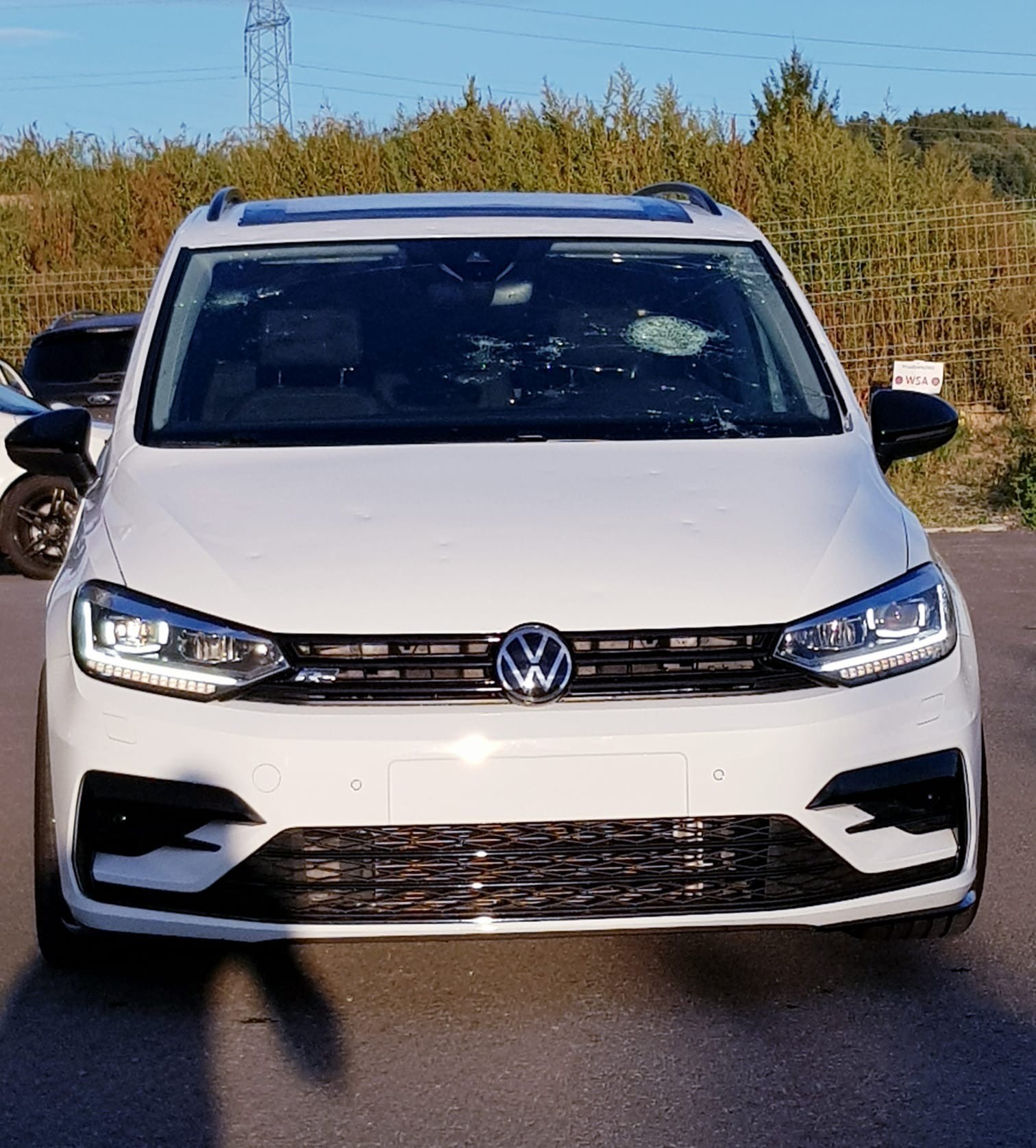 VW Touran 1.5 TSI Highline DSG 7 Sitze-image-5