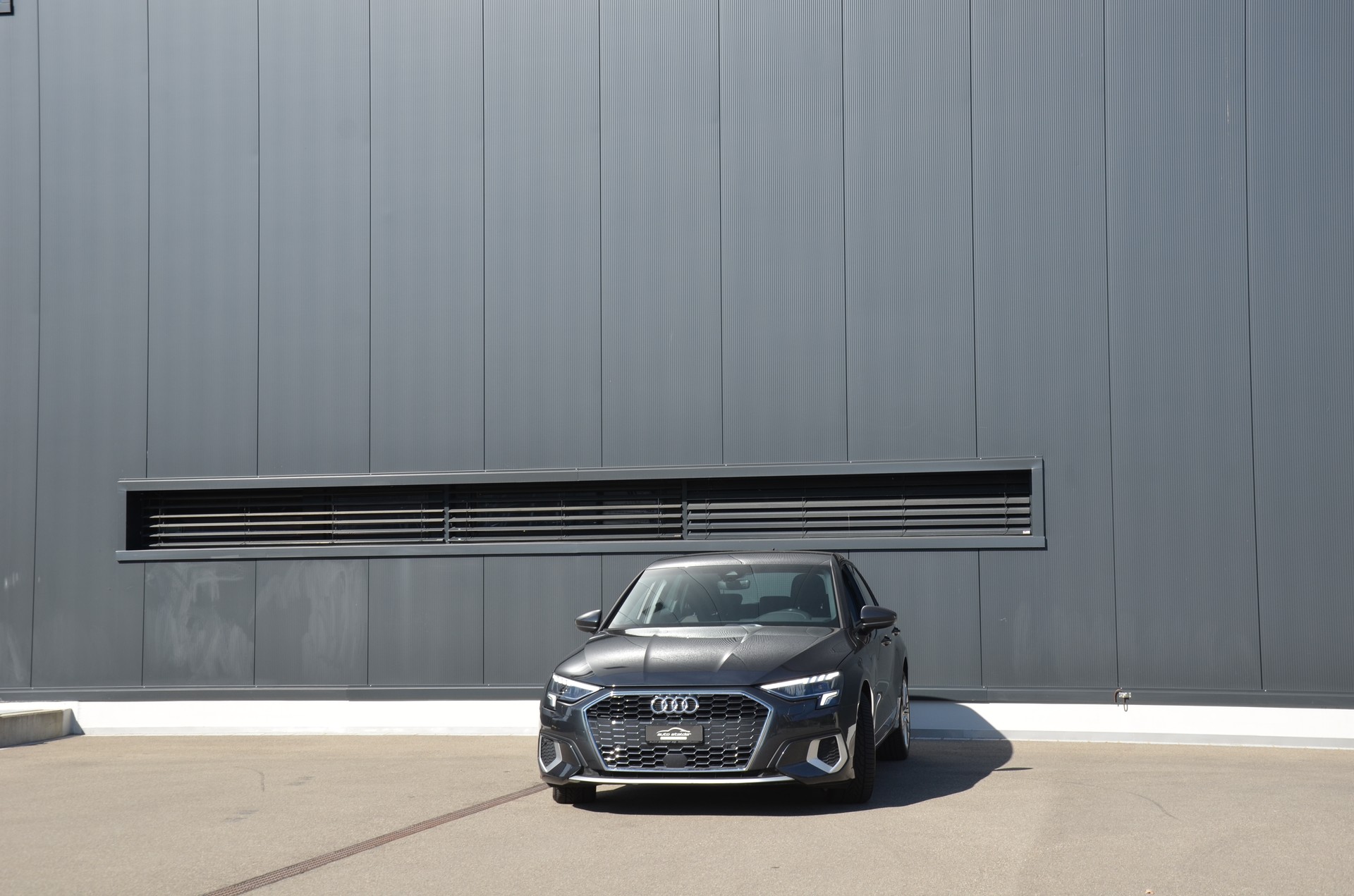 AUDI A3 Sportback 30 TFSI advanced S-tronic-image-4