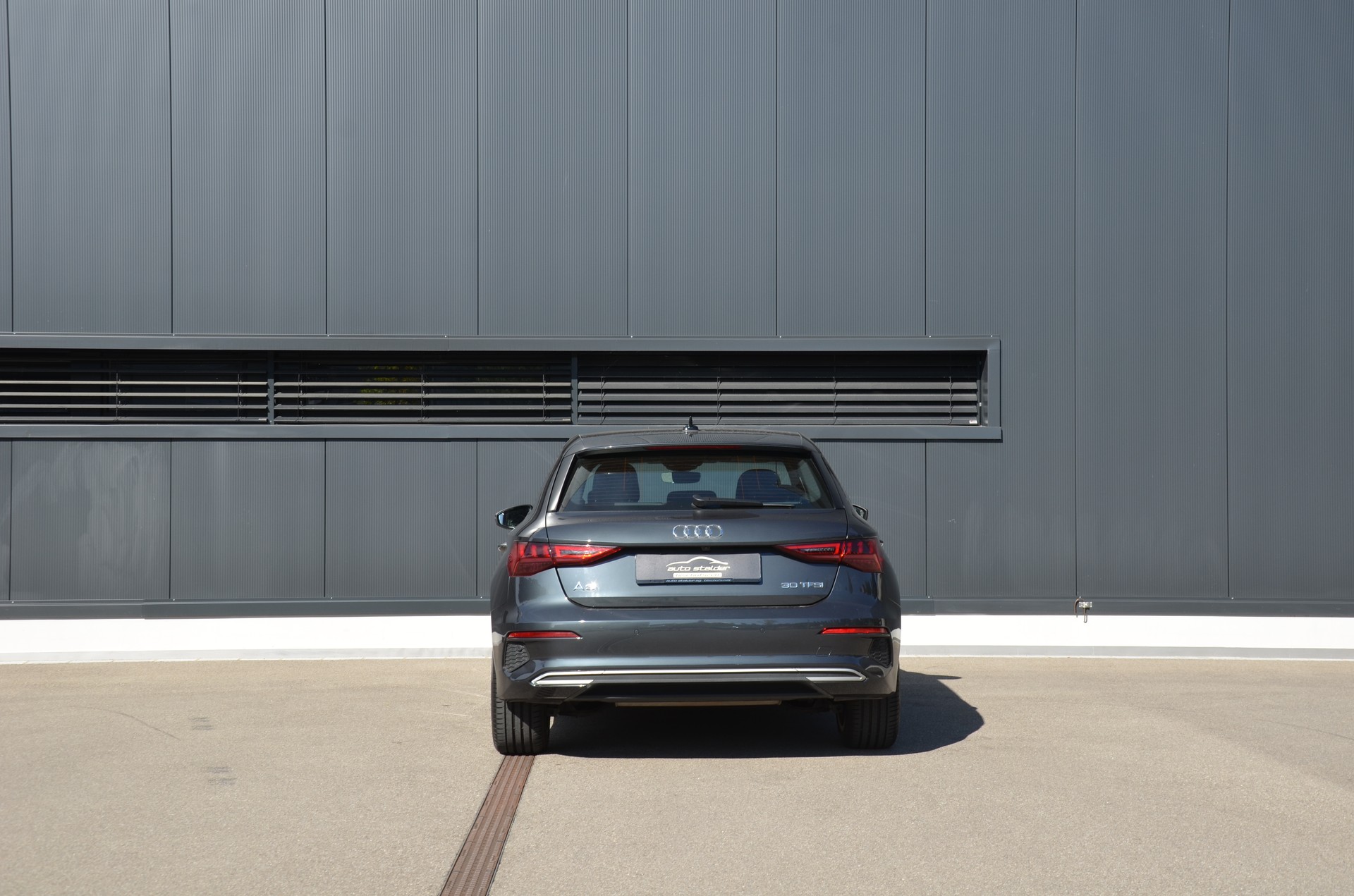 AUDI A3 Sportback 30 TFSI advanced S-tronic-image-7