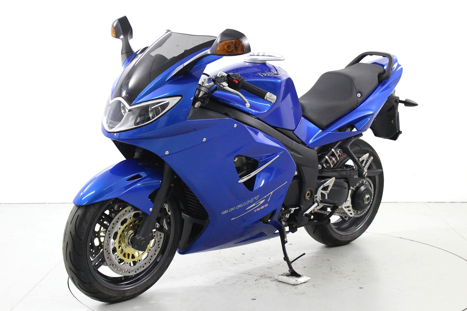 TRIUMPH Sprint 1050 ST-showroom-element-2