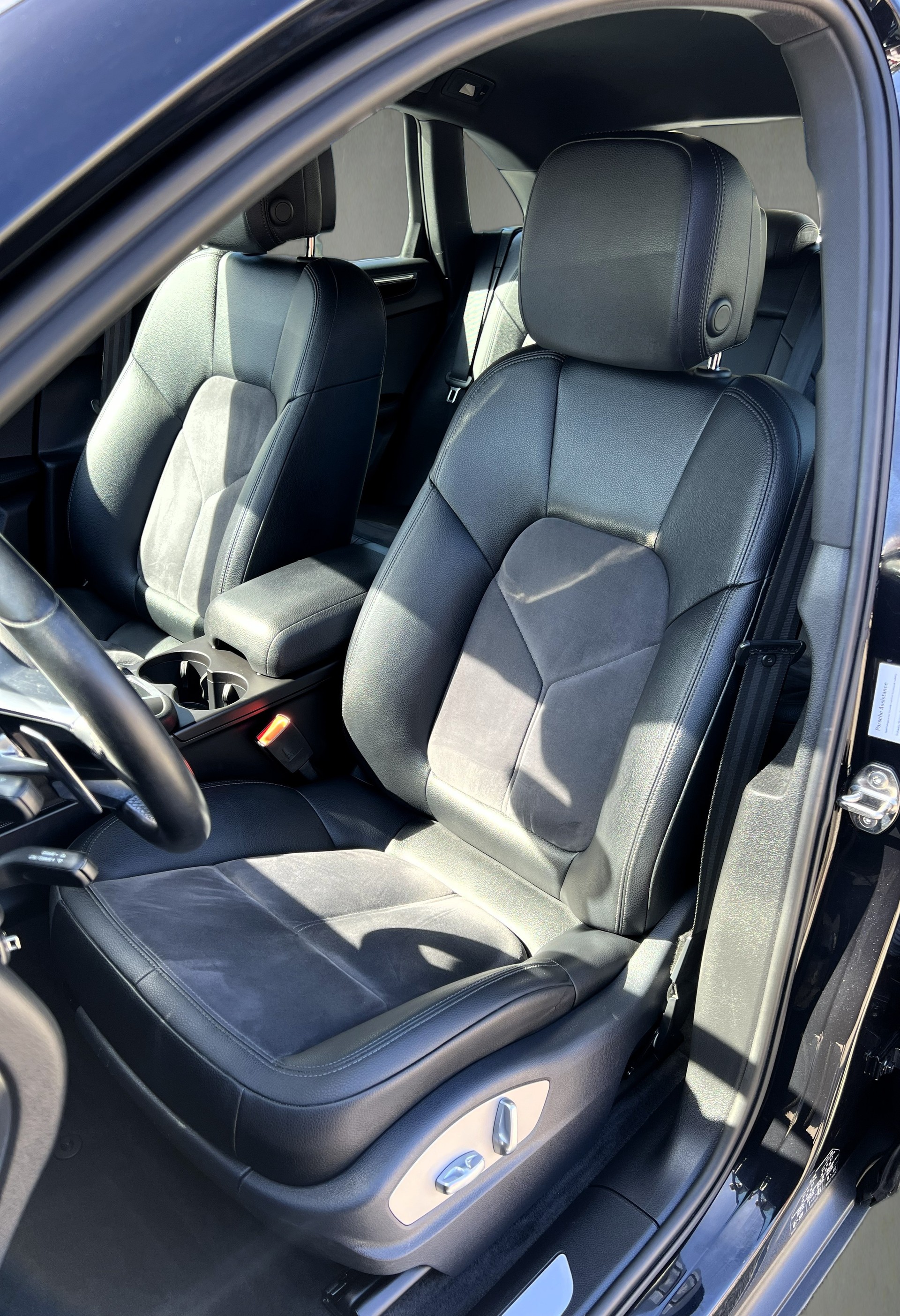 PORSCHE Macan S PDK-image-13