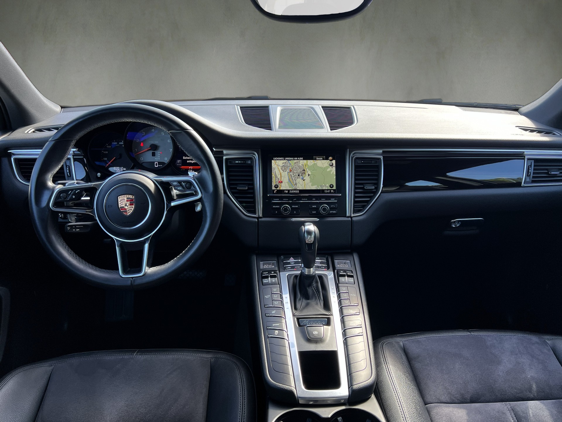 PORSCHE Macan S PDK-image-21