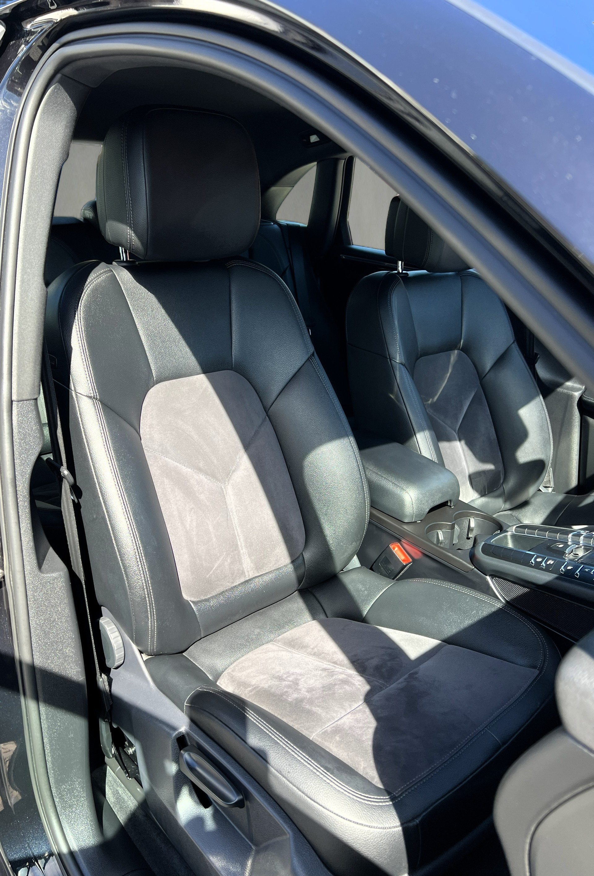 PORSCHE Macan S PDK-image-12