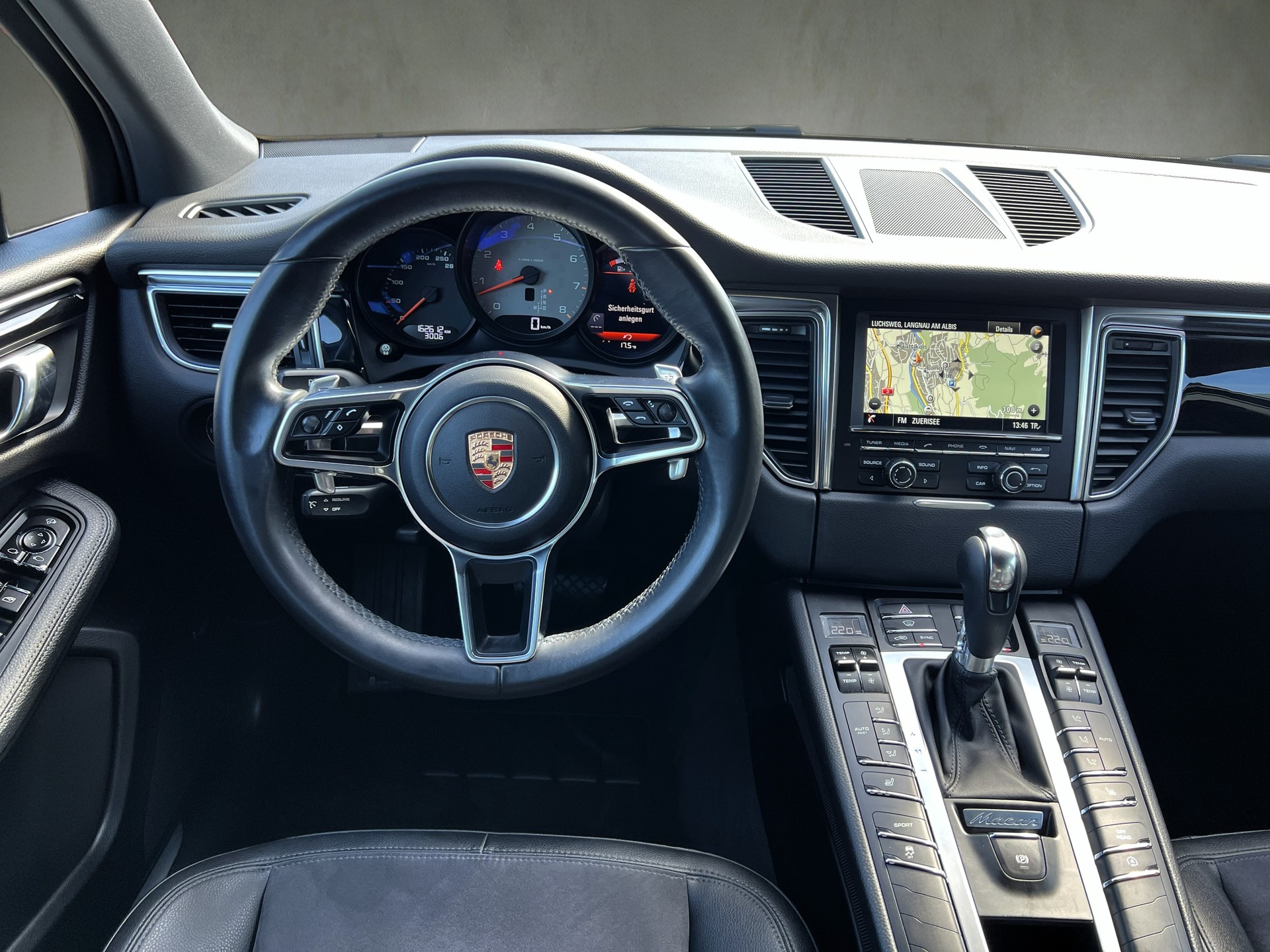 PORSCHE Macan S PDK-image-20