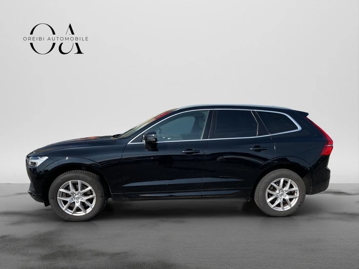 VOLVO XC60 B4 Diesel Mild Hybrid AWD Momentum Geartronic-image-3