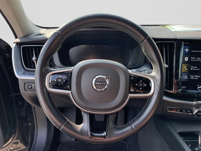 VOLVO XC60 B4 Diesel Mild Hybrid AWD Momentum Geartronic-image-7