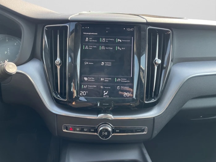 VOLVO XC60 B4 Diesel Mild Hybrid AWD Momentum Geartronic-image-12