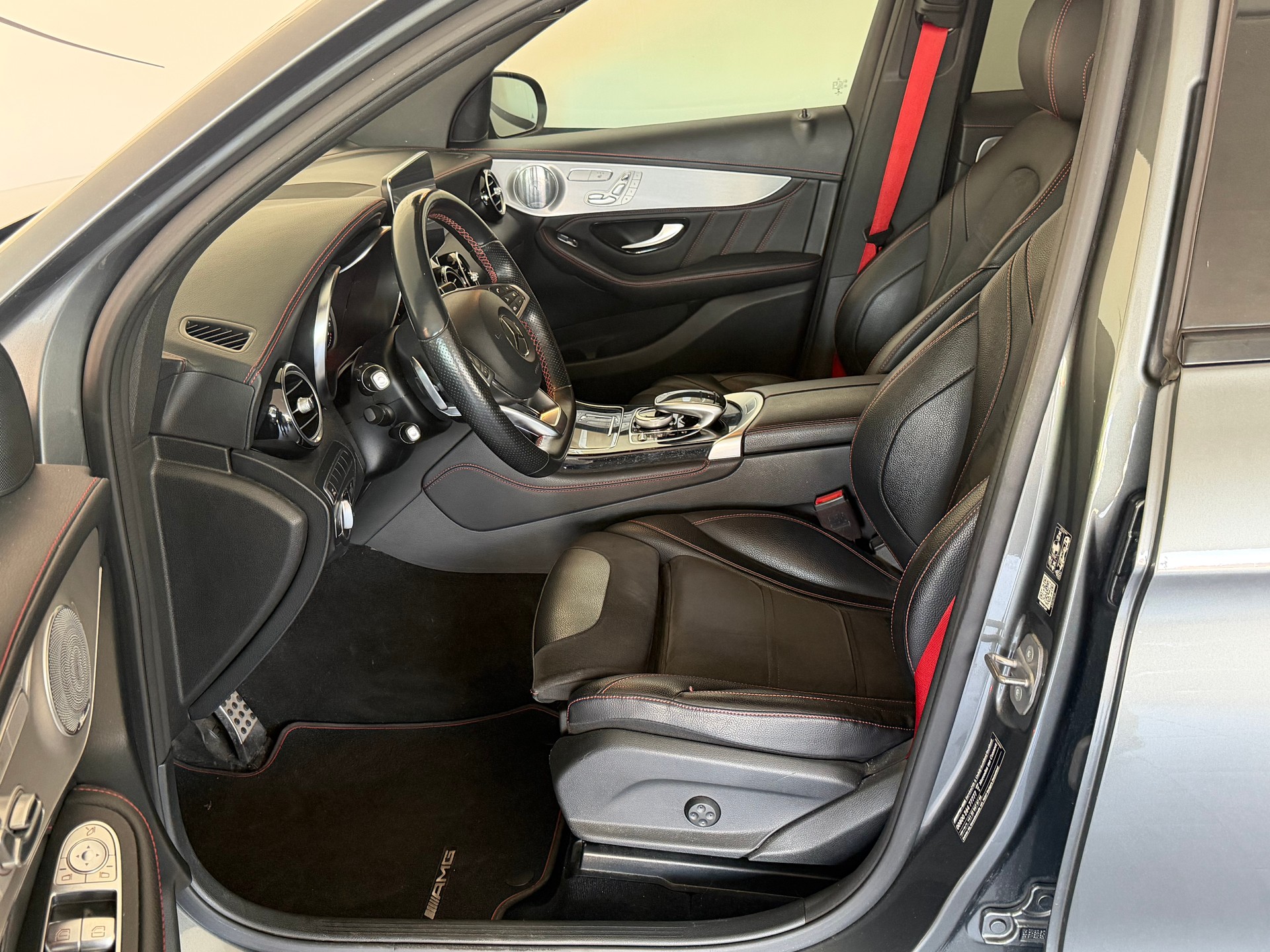 MERCEDES-BENZ GLC 43 AMG 4Matic 9G-Tronic-image-7