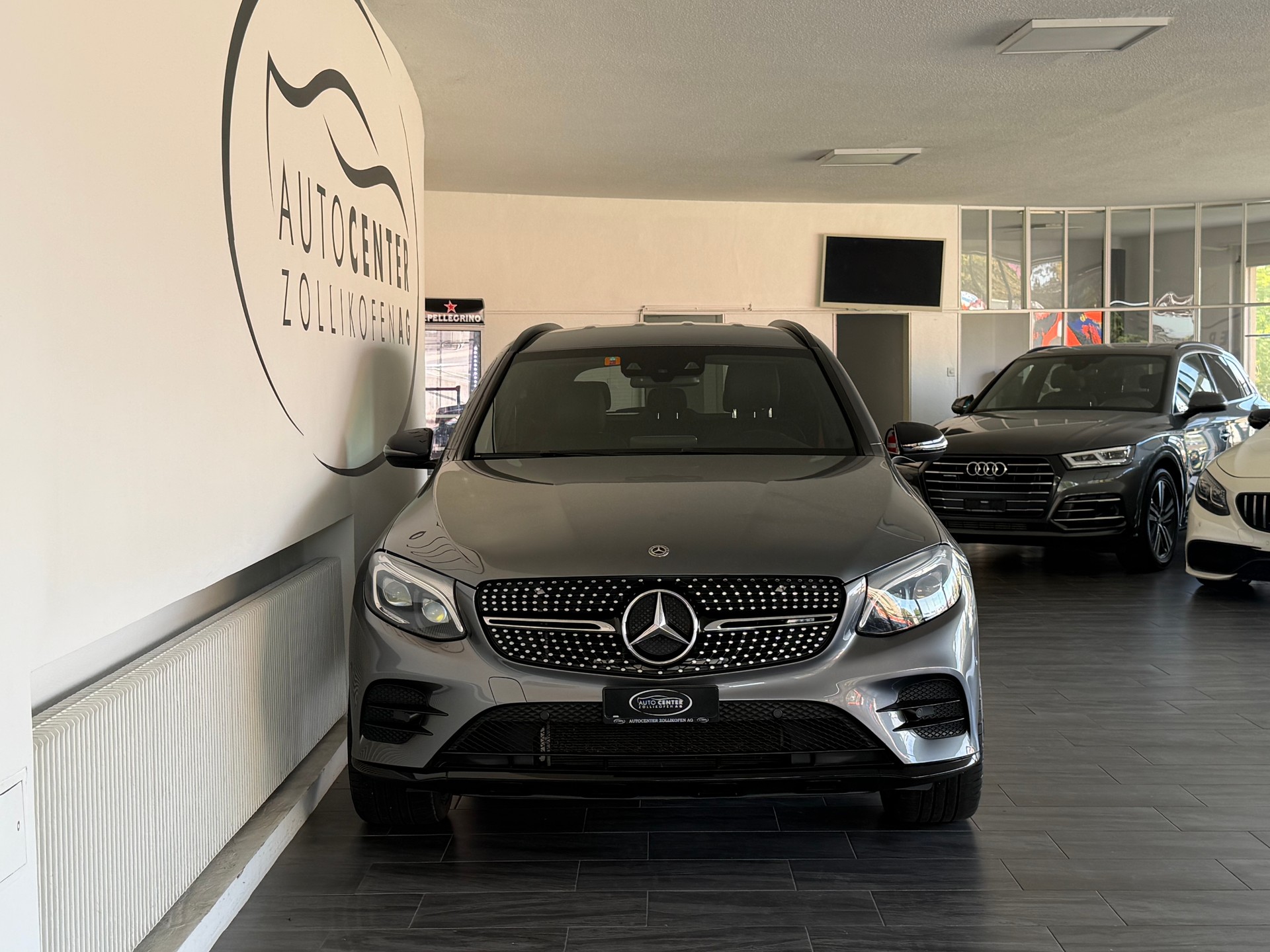 MERCEDES-BENZ GLC 43 AMG 4Matic 9G-Tronic-image-3