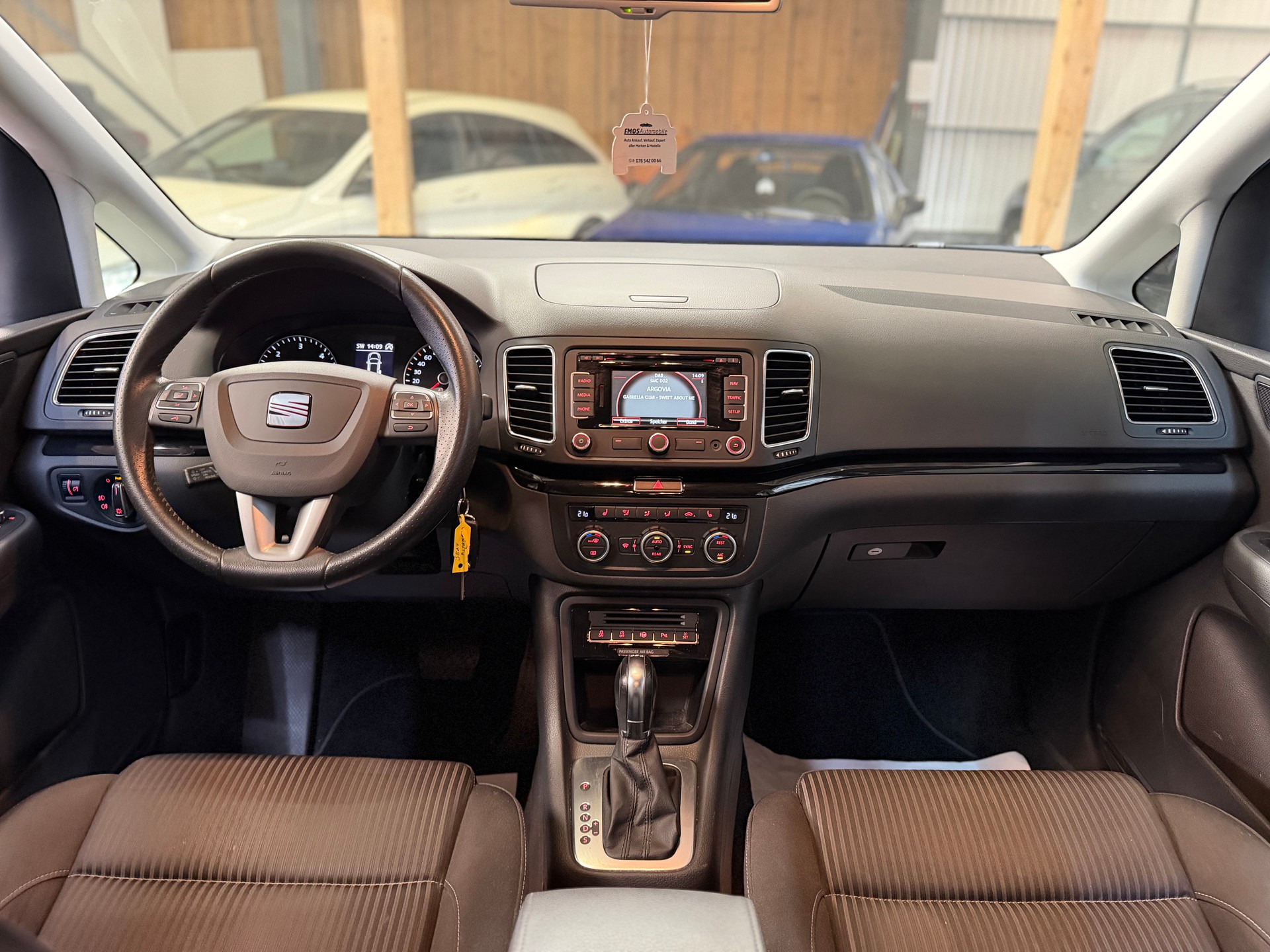SEAT Alhambra 2.0 TDI Style DSG ** 7 Pätzer **-image-6
