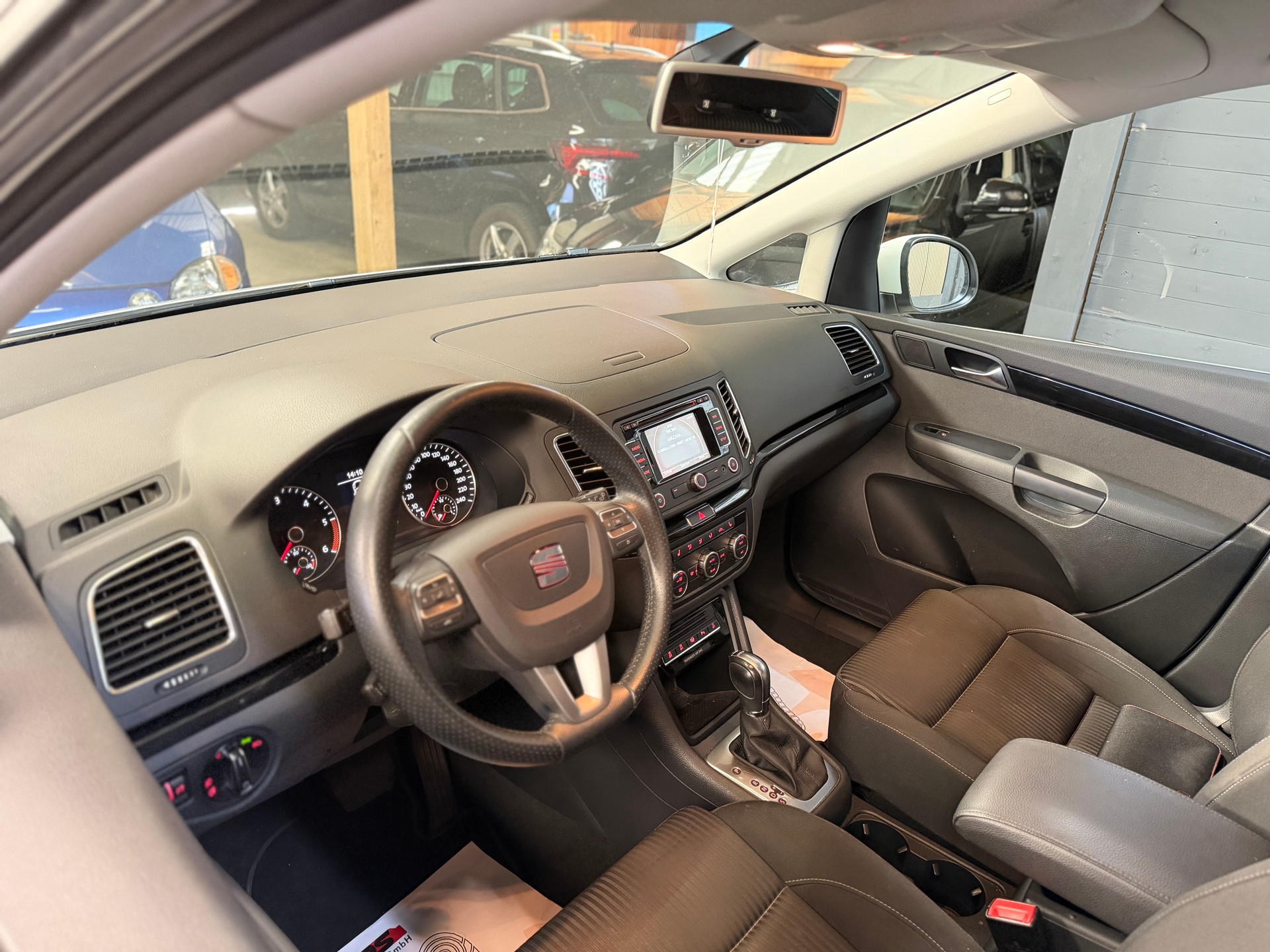 SEAT Alhambra 2.0 TDI Style DSG ** 7 Pätzer **-image-7