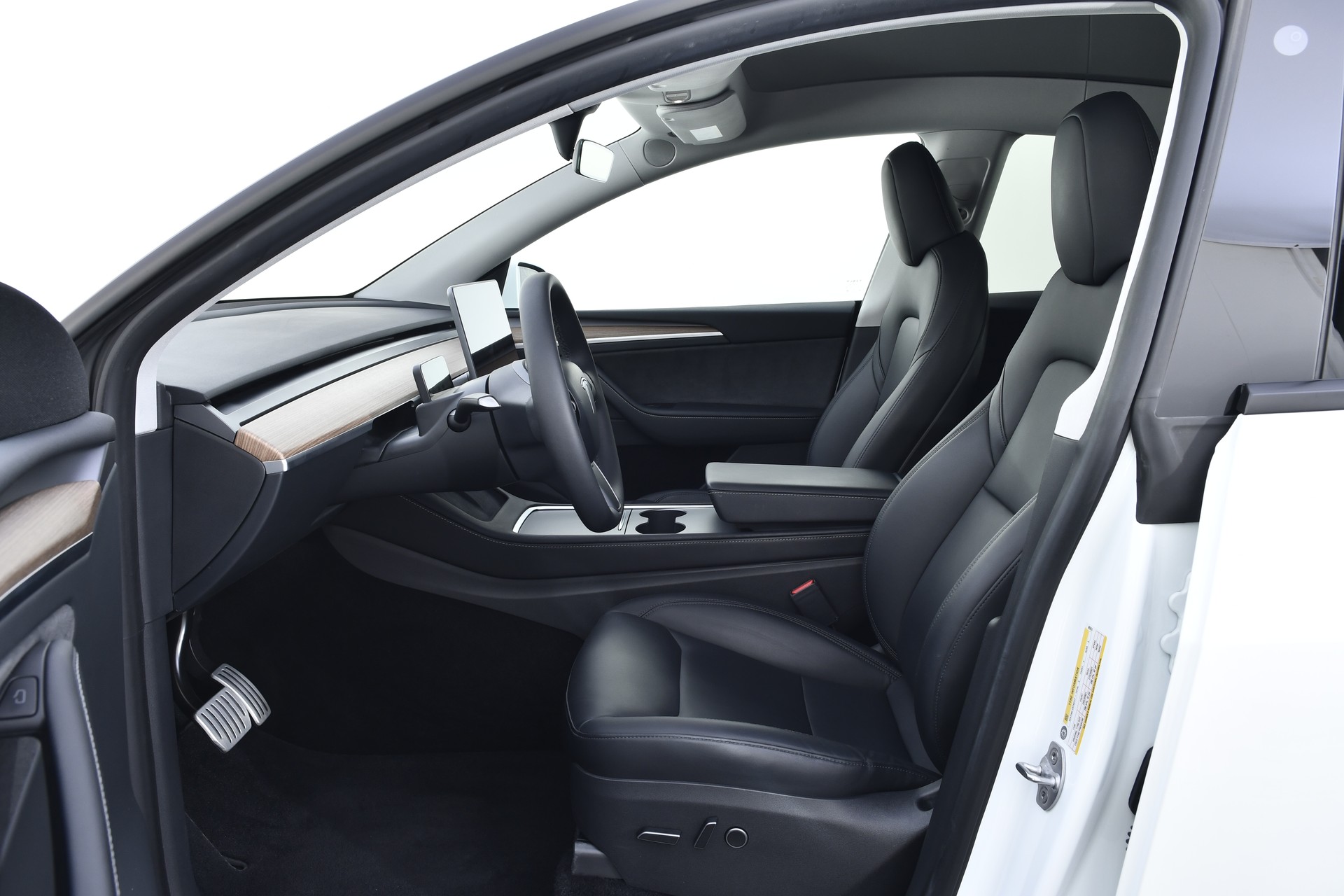 TESLA Model Y Performance-image-9