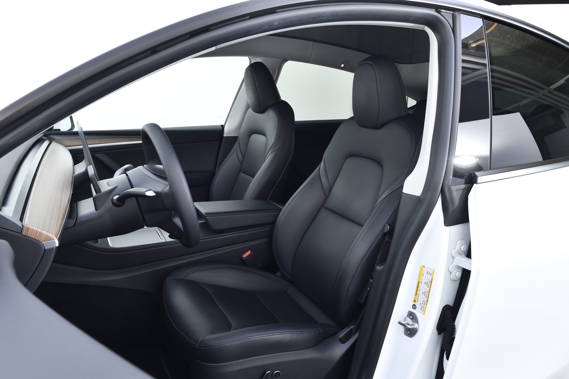 TESLA Model Y Performance-image-11