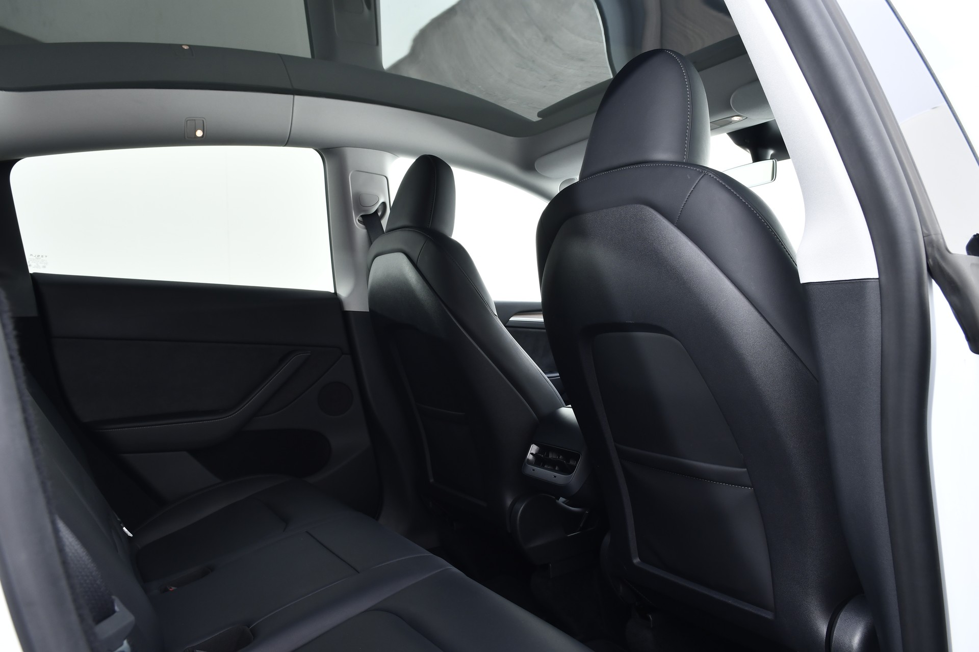 TESLA Model Y Performance-image-17