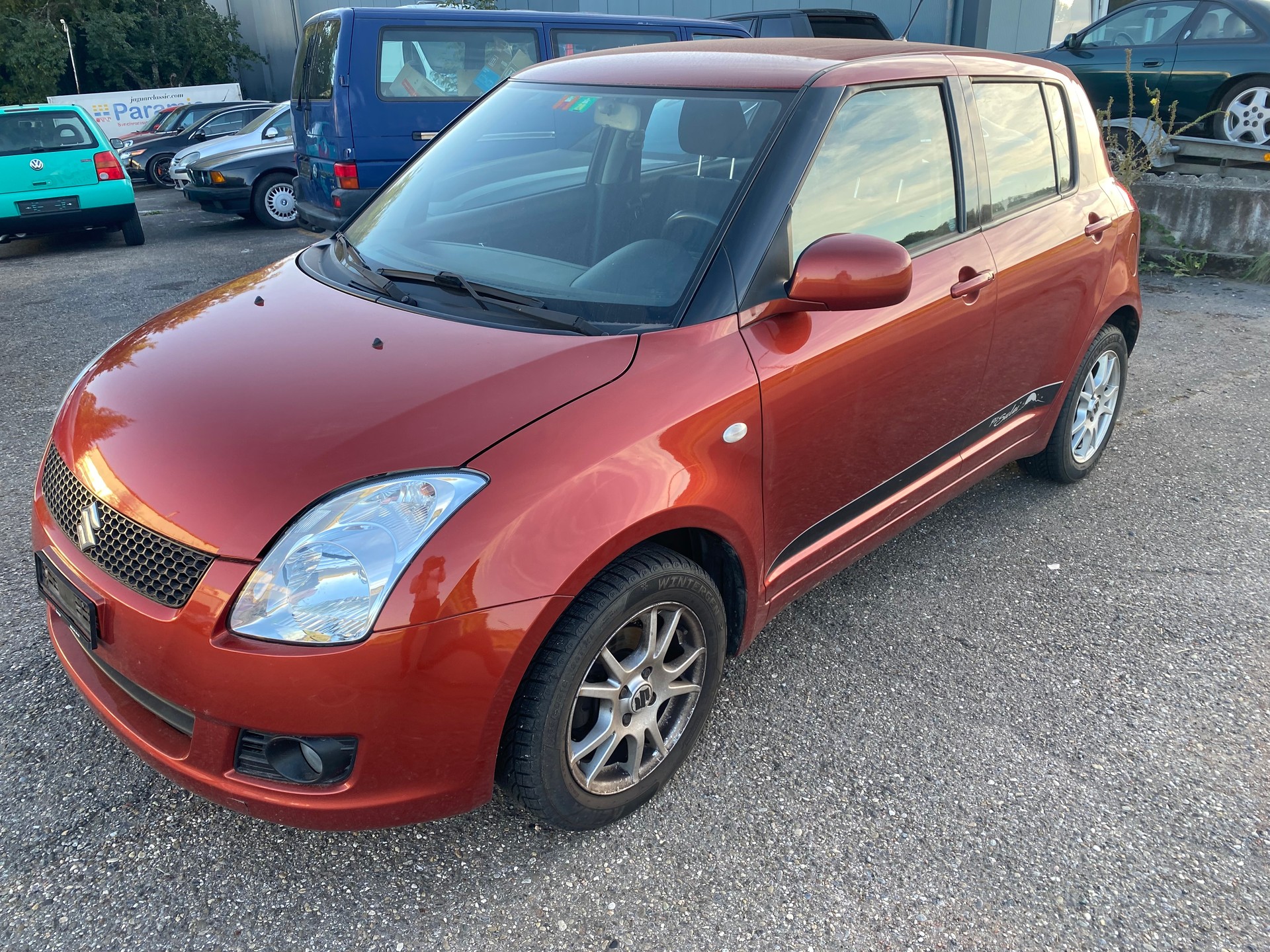 SUZUKI Swift 1.3i 16V GL Top 4x4-image-2