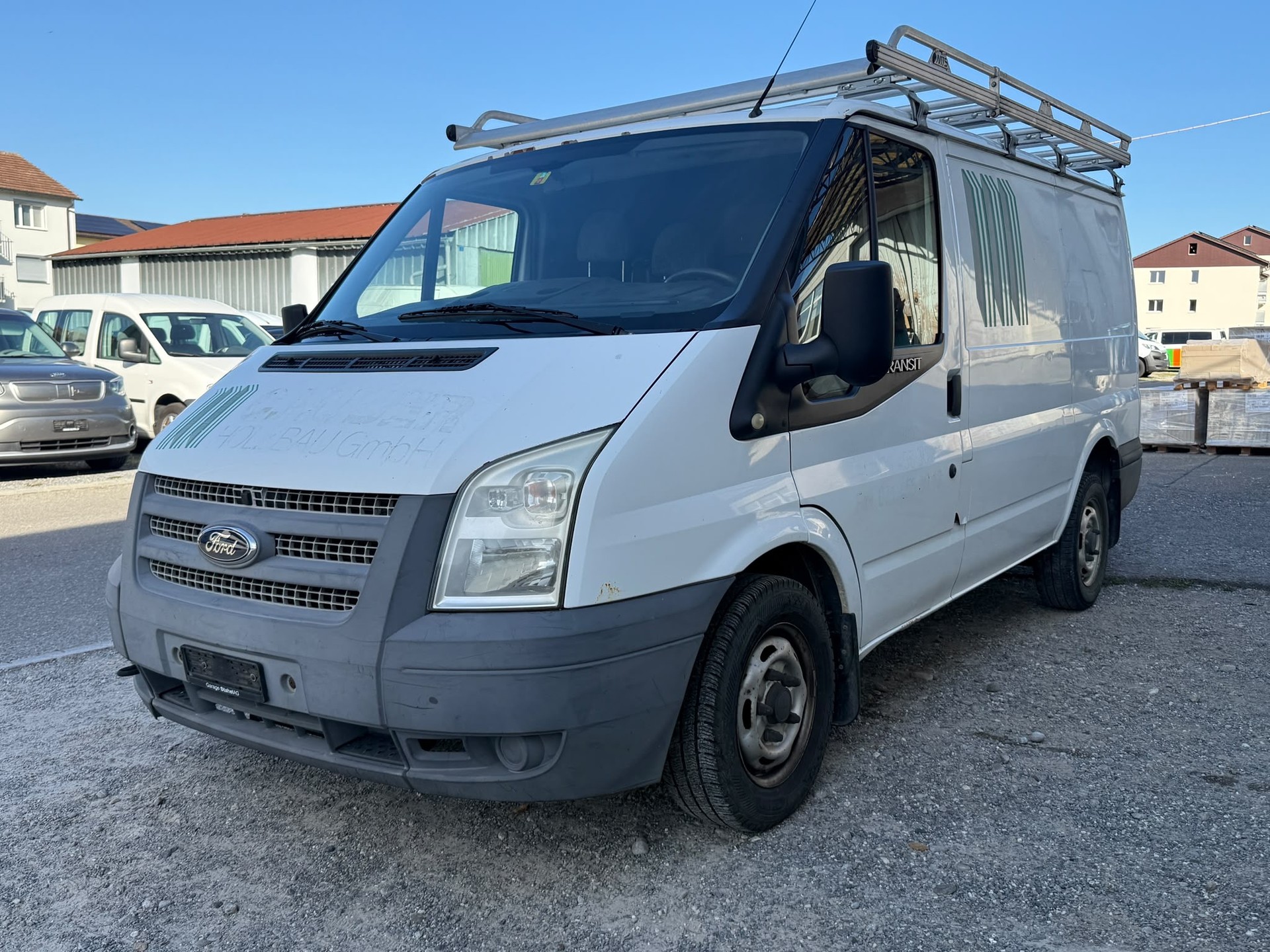 FORD Transit Van 260S Level 2-image-0