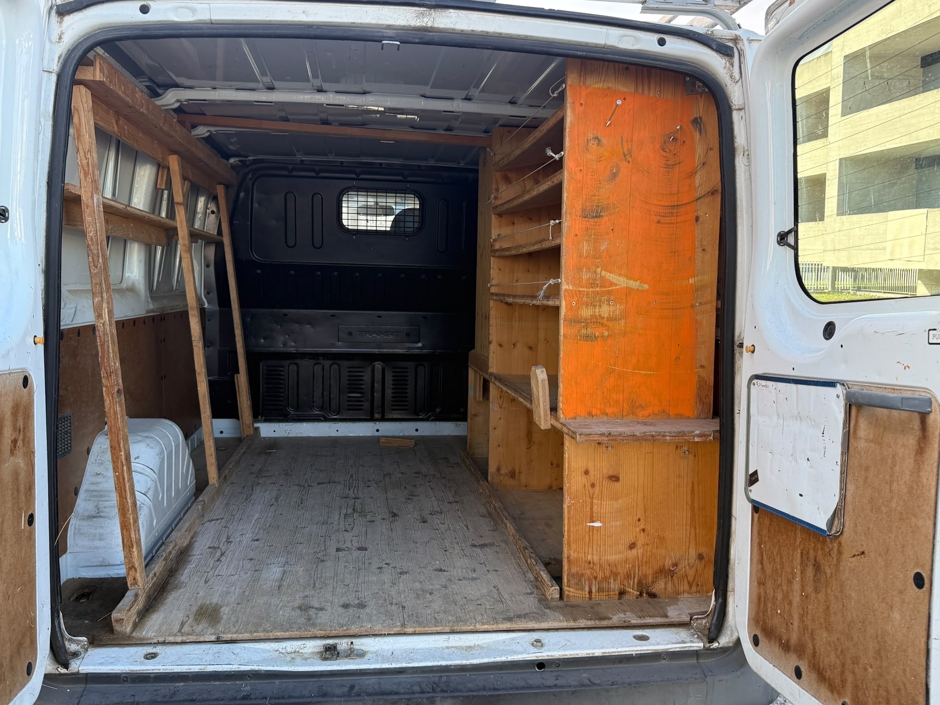 FORD Transit Van 260S Level 2-image-13