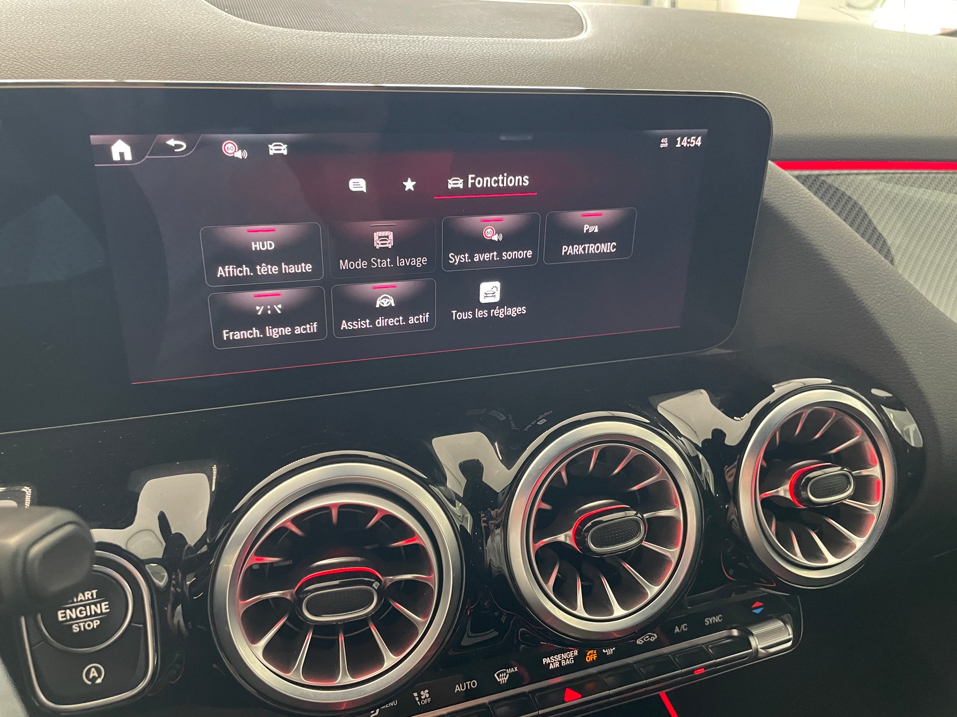 MERCEDES-BENZ GLA AMG 45 S 4Matic+ 8G-DCT-image-18
