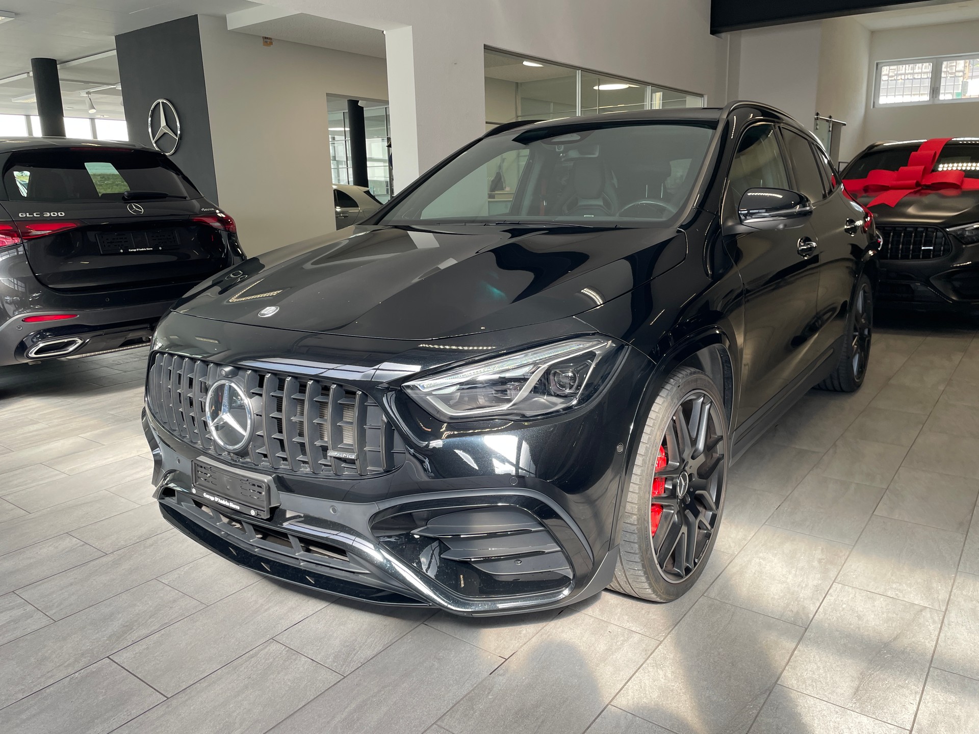 MERCEDES-BENZ GLA AMG 45 S 4Matic+ 8G-DCT-image-1