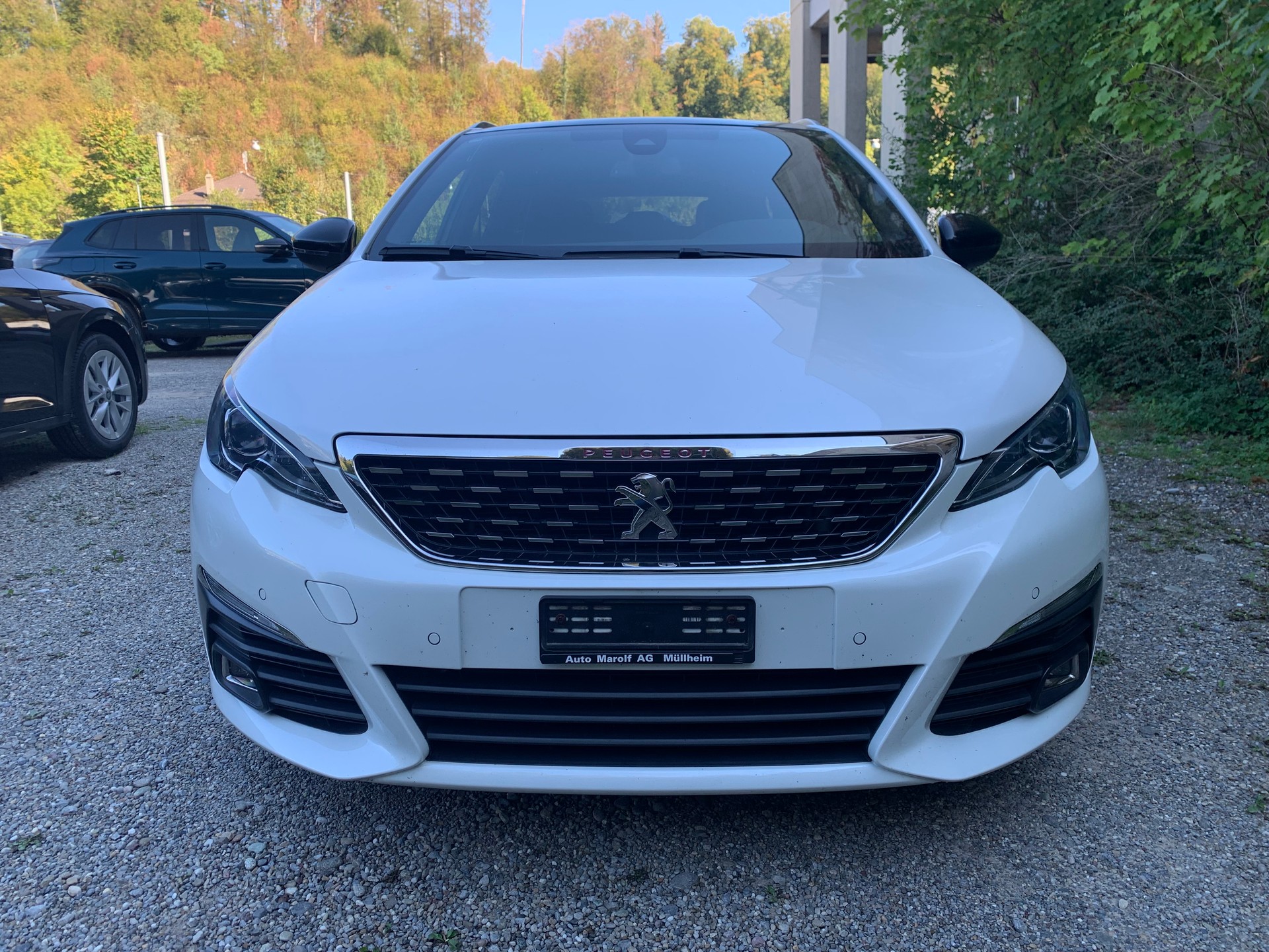 PEUGEOT 1.2 THP 131 ps GT-Line-image-1