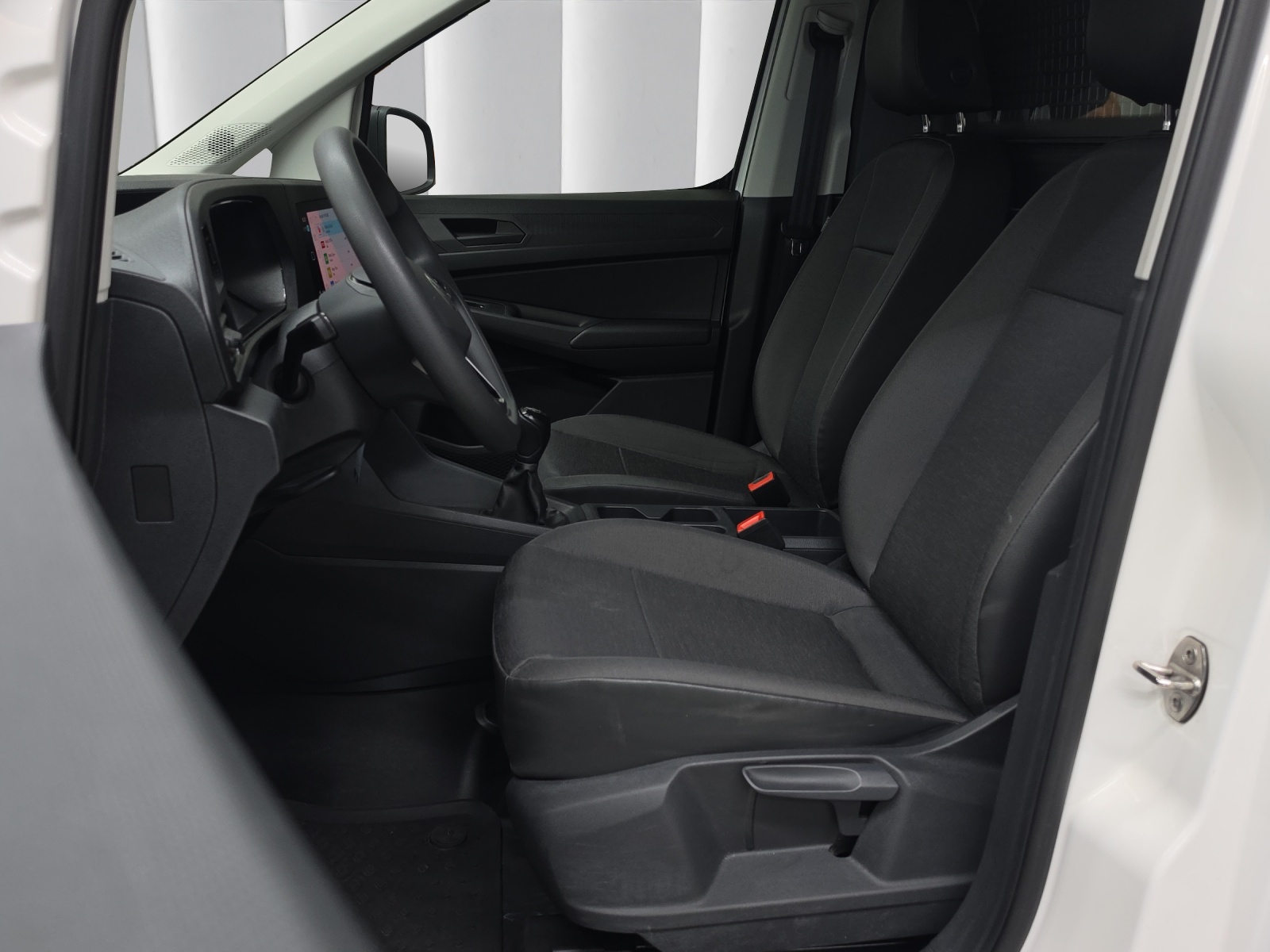 VW Caddy Kaw. 2.0 TDI 122 BlueMT 4m-image-10