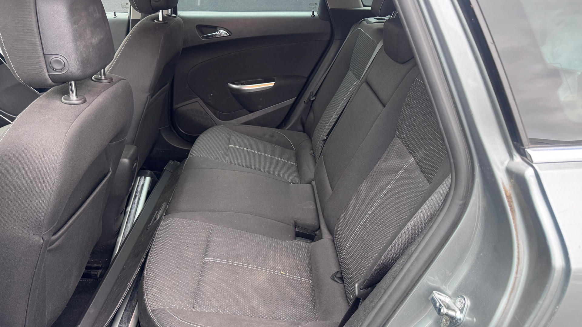 OPEL Astra SportsTourer 1.6i 16V Turbo Sport-image-8