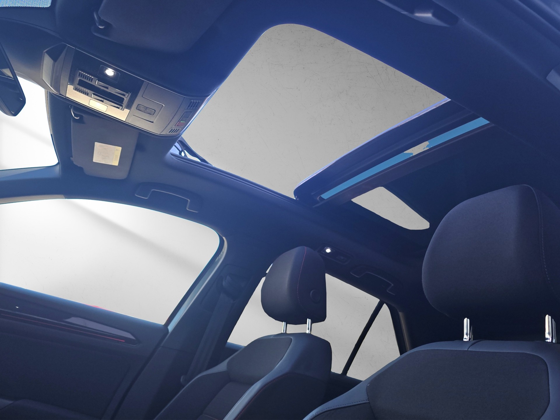 VW T-Roc 2.0 TSI Sport DSG 4Motion-image-15
