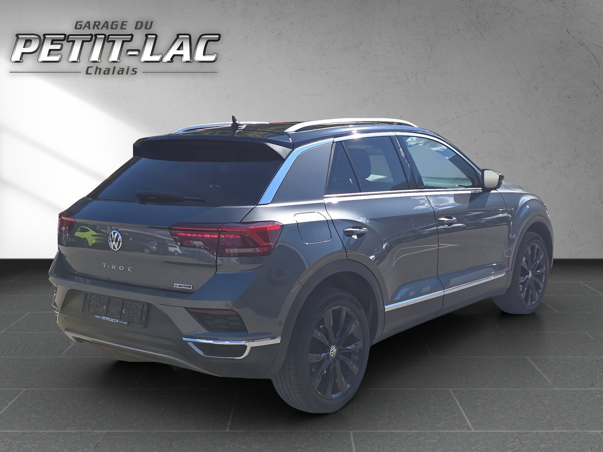 VW T-Roc 2.0 TSI Sport DSG 4Motion-image-3