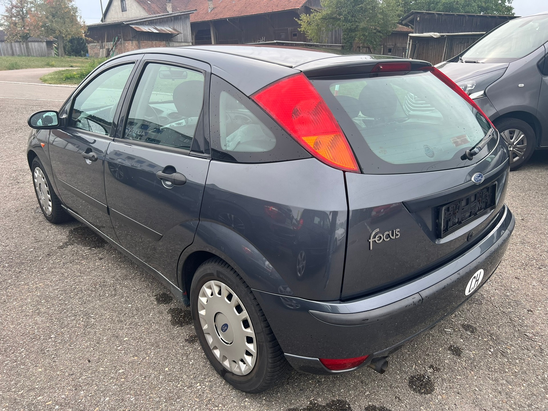 FORD Focus 1.8i 16V Carving-image-7